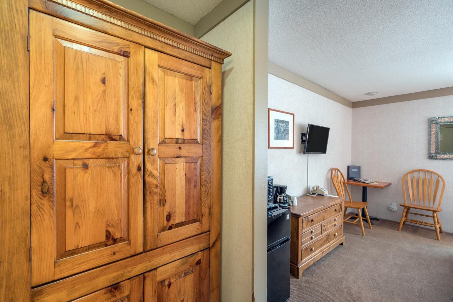 Mountainside Inn 218 by Alpine Lodging Telluride property views in Telluride, CO — gallery photo 3