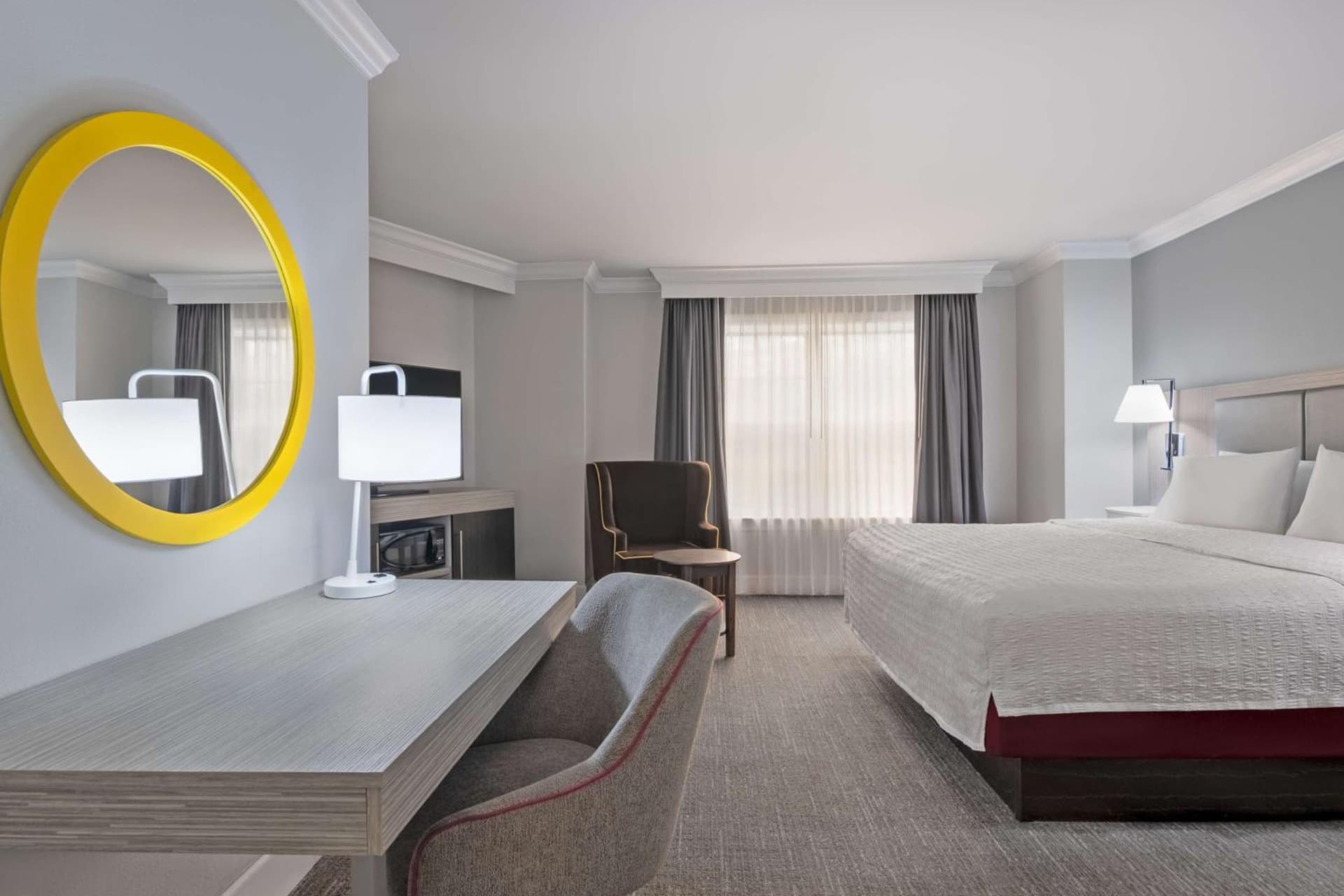 Hampton Inn & Suites Stamford gallery photo in Stamford, CT — image 31
