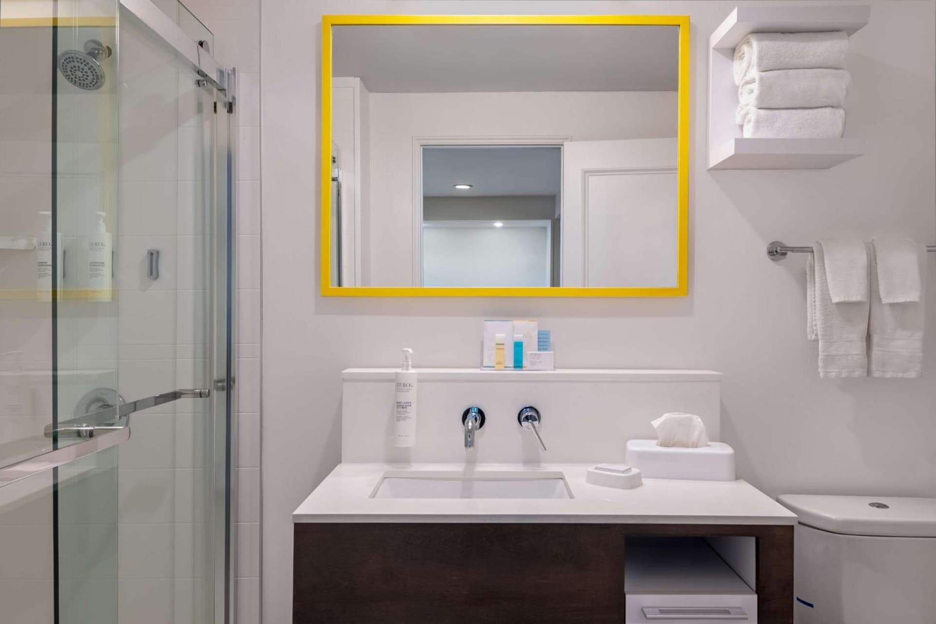 Hampton Inn & Suites Stamford gallery photo in Stamford, CT — image 14