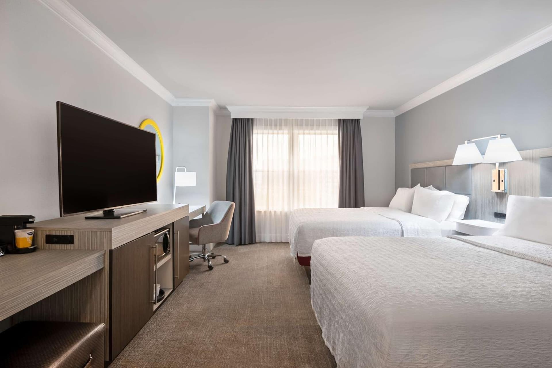 Hampton Inn & Suites Stamford gallery photo in Stamford, CT — image 16