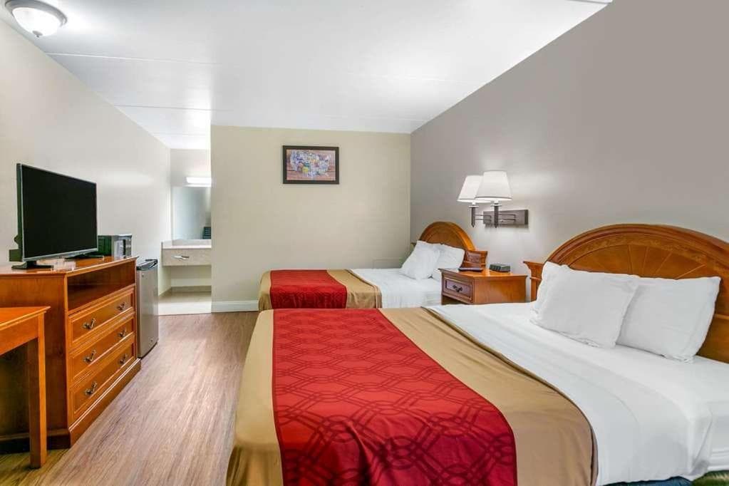 King's Inn Motel gallery photo in Reading, PA — image 18