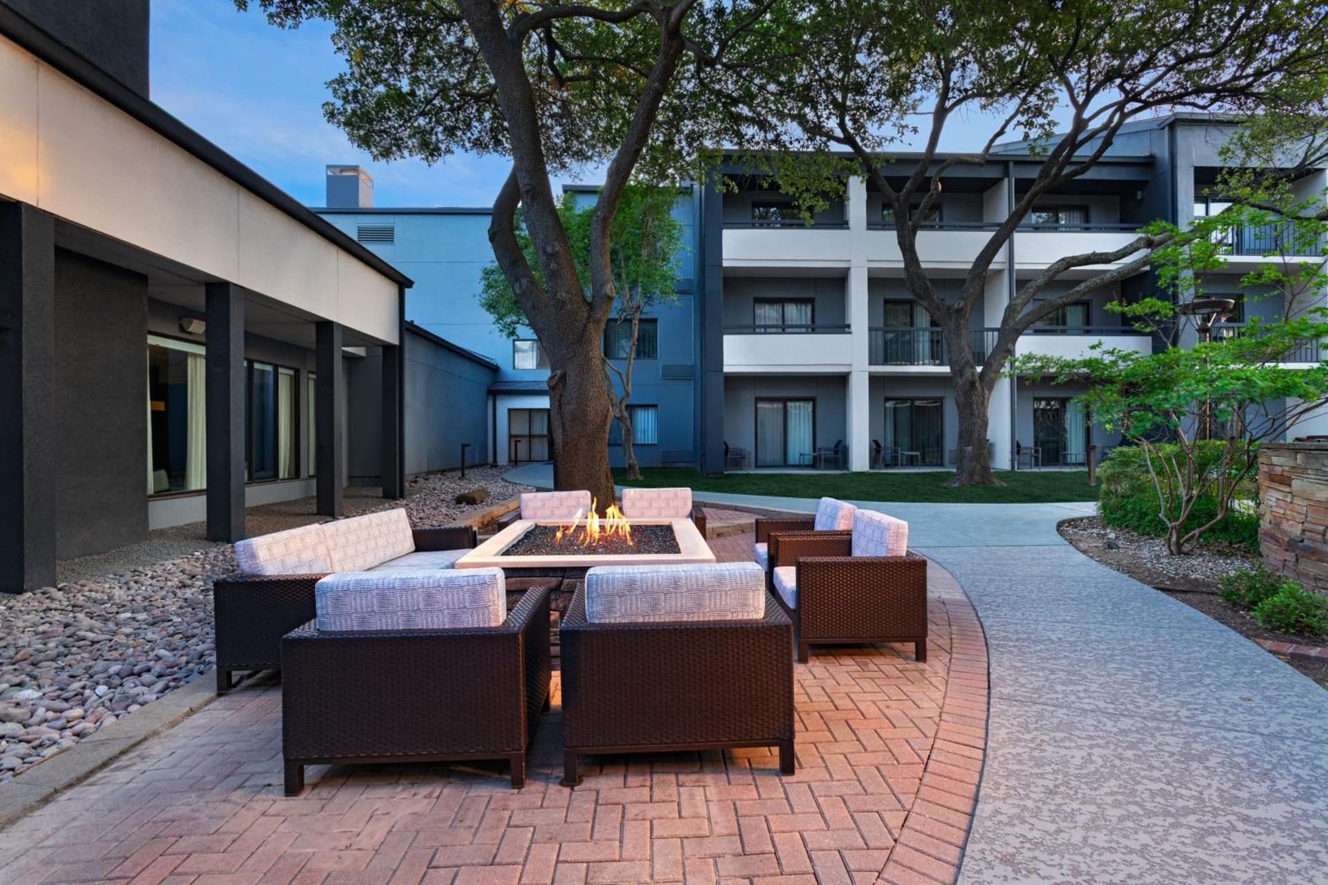 Courtyard by Marriott Dallas Richardson at Spring Valley gallery photo in Richardson, TX — image 19