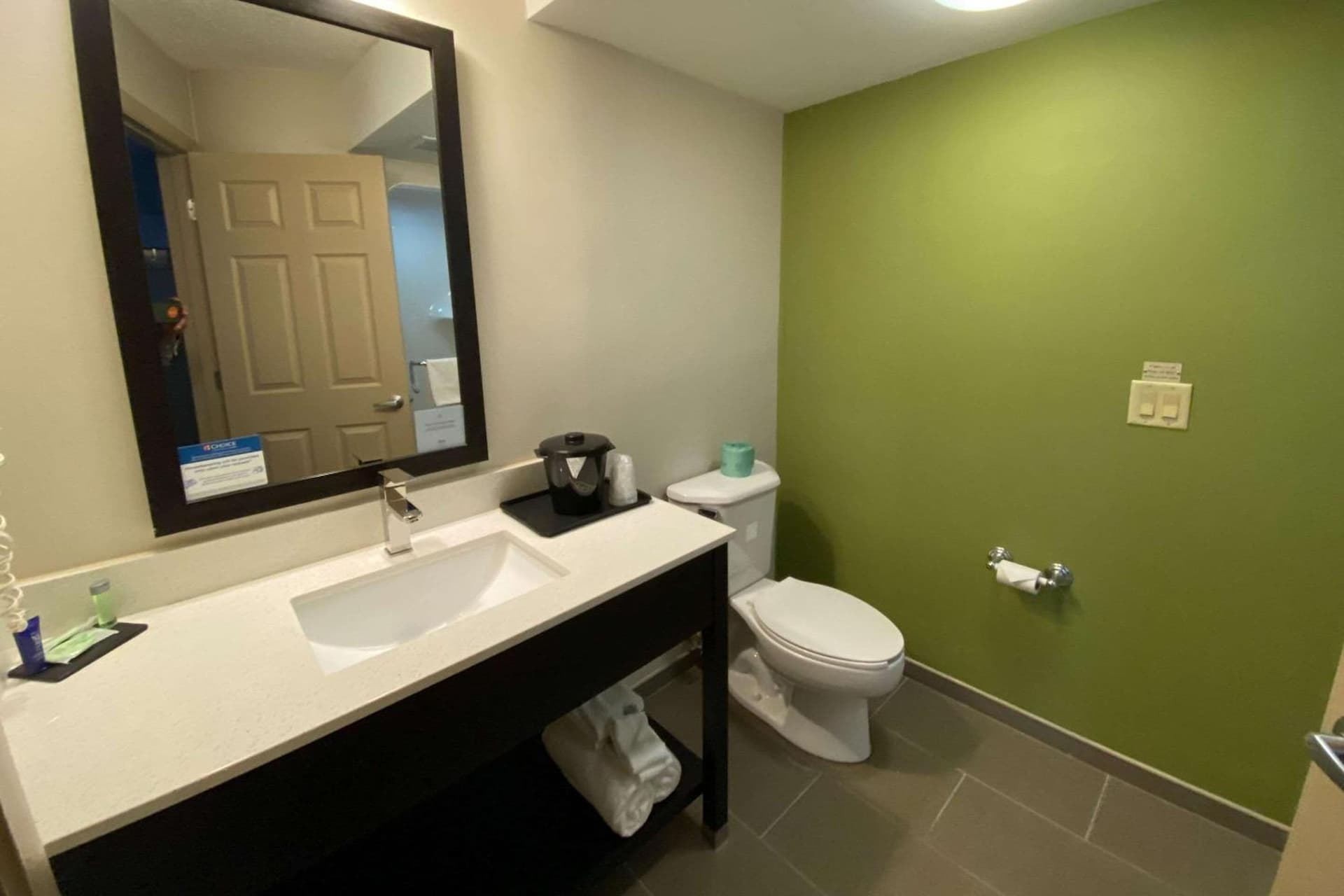 Sleep Inn & Suites Niantic North gallery photo in Niantic, CT — image 23