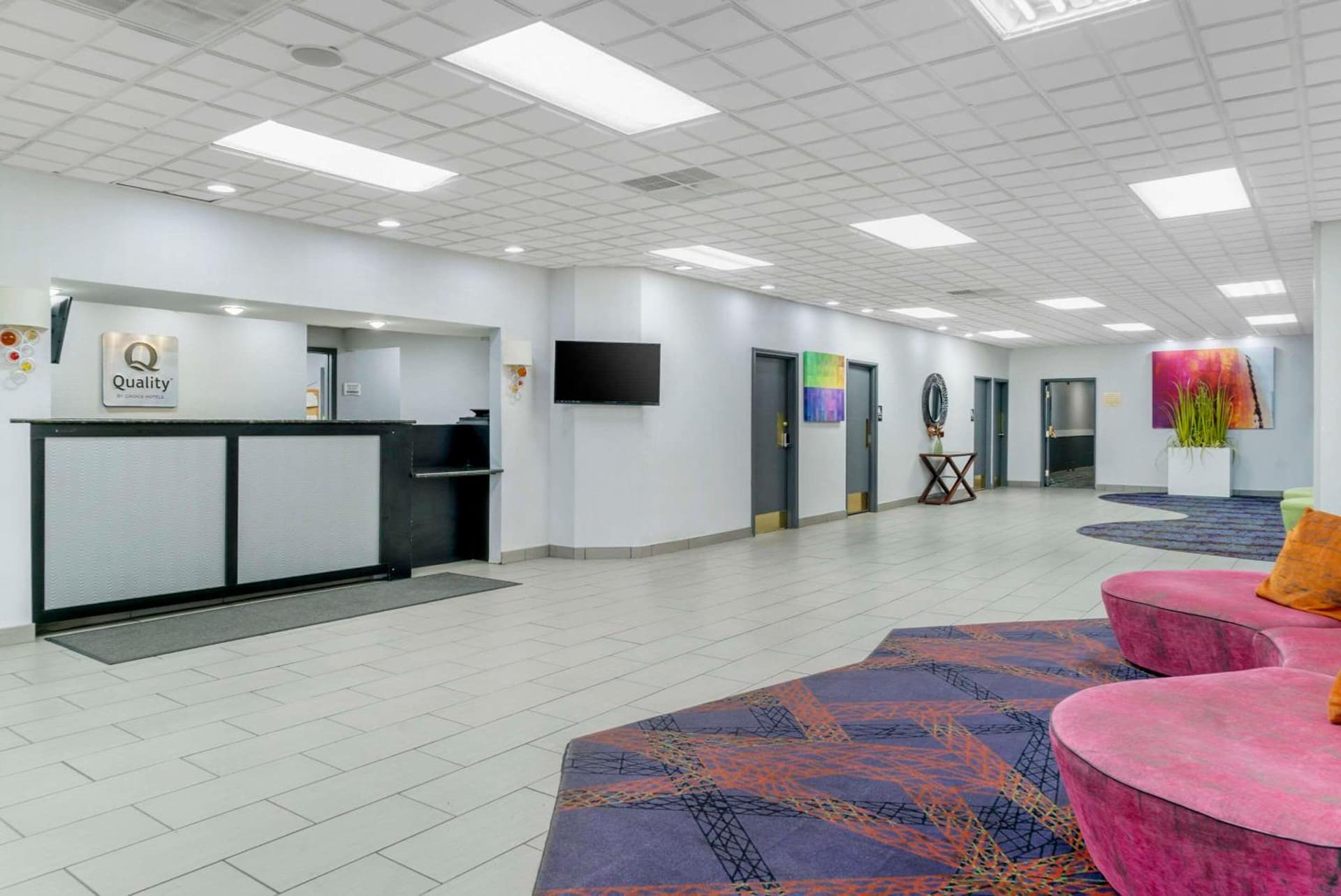 Quality Inn and Suites Livonia gallery photo in Livonia, MI — image 13