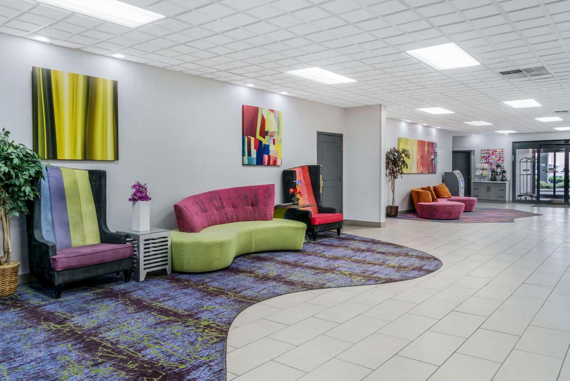 Quality Inn and Suites Livonia gallery photo in Livonia, MI — image 5