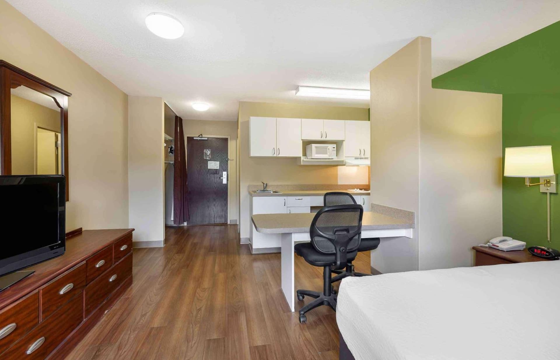 Extended Stay America Suites - Akron - Copley - East gallery photo in Copley, OH — image 7