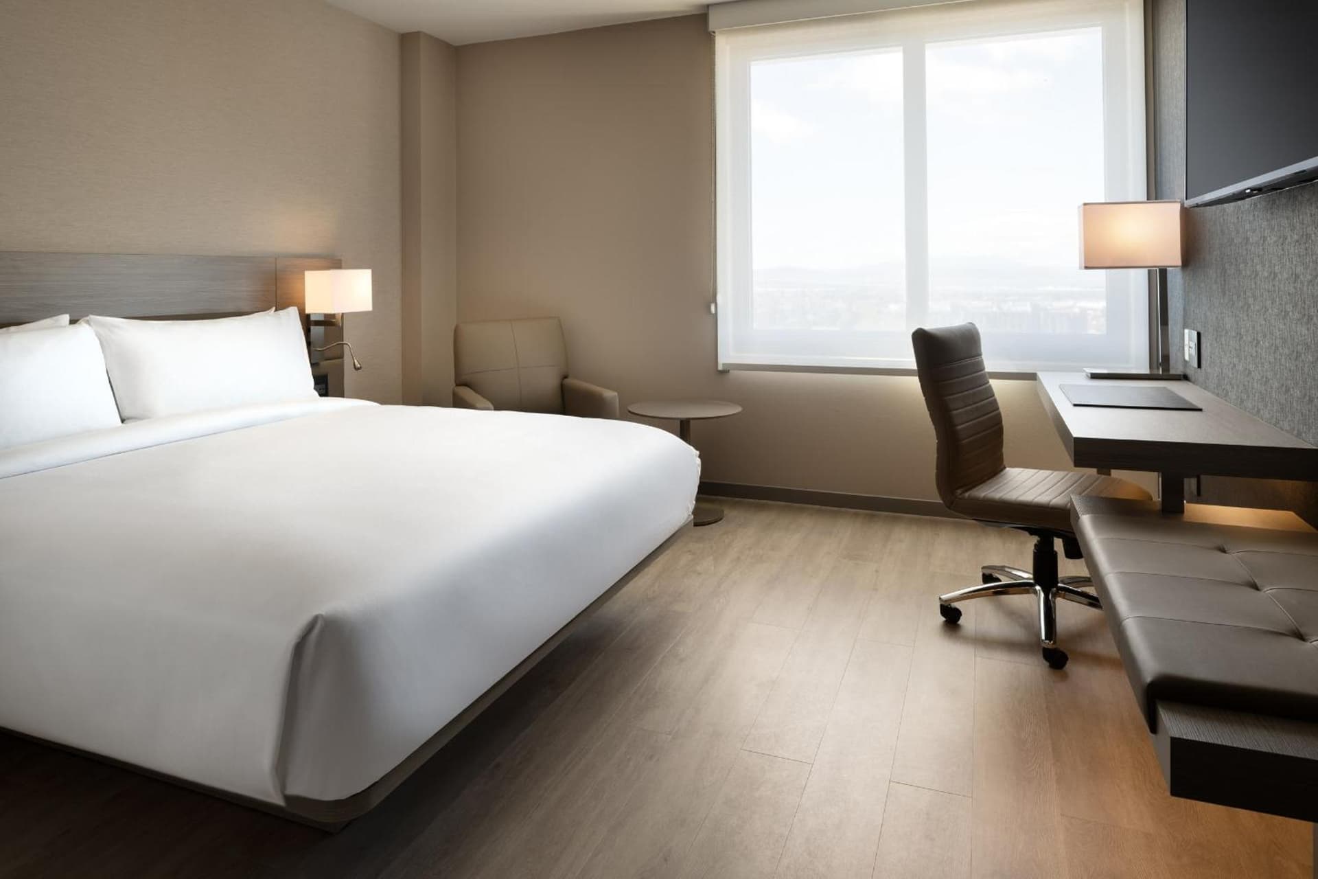 AC Hotel by Marriott Oakland Downtown gallery photo in Oakland, CA — image 6