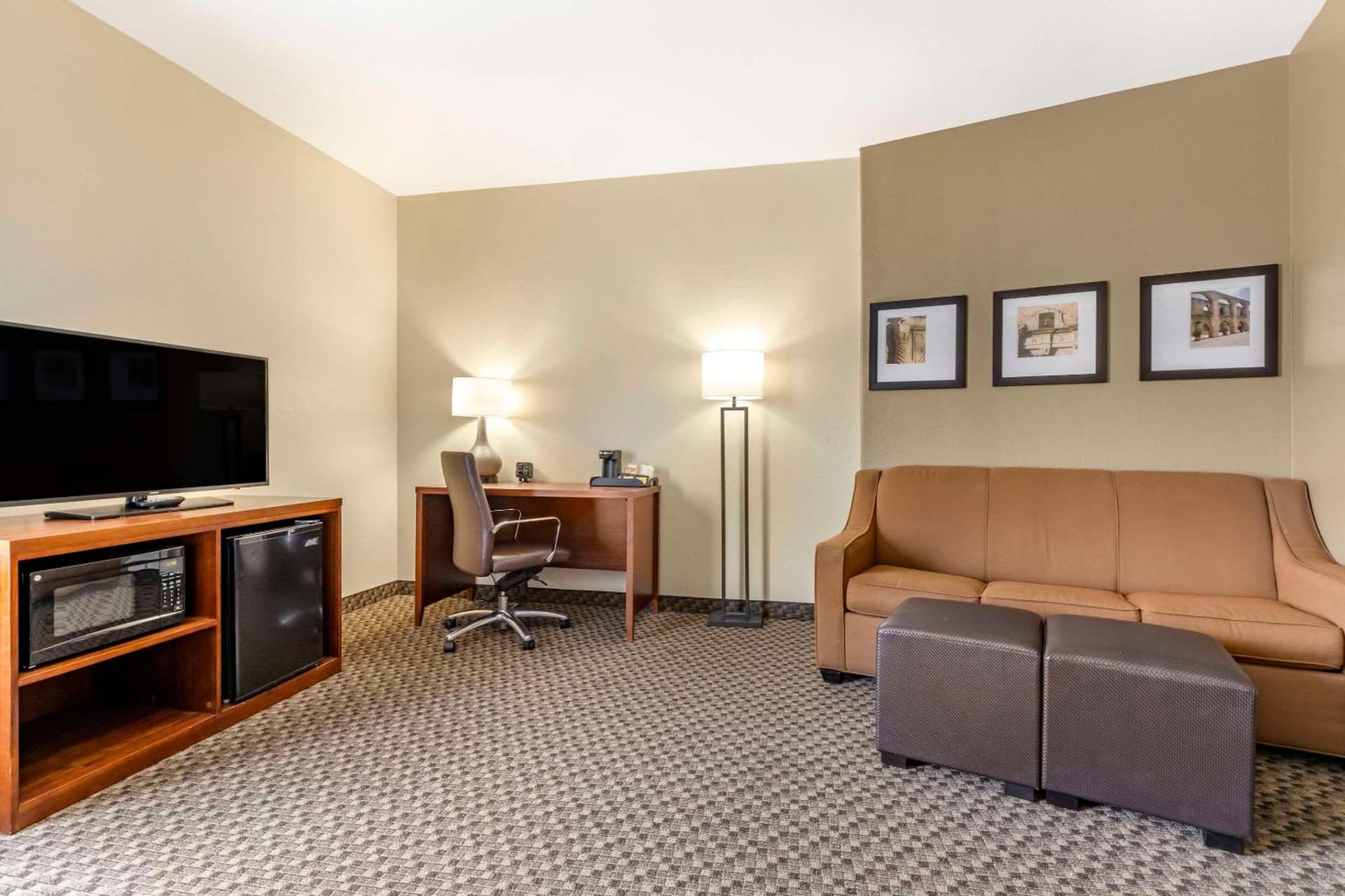 Comfort Suites Medical Center near Six Flags gallery photo in San Antonio, TX — image 21