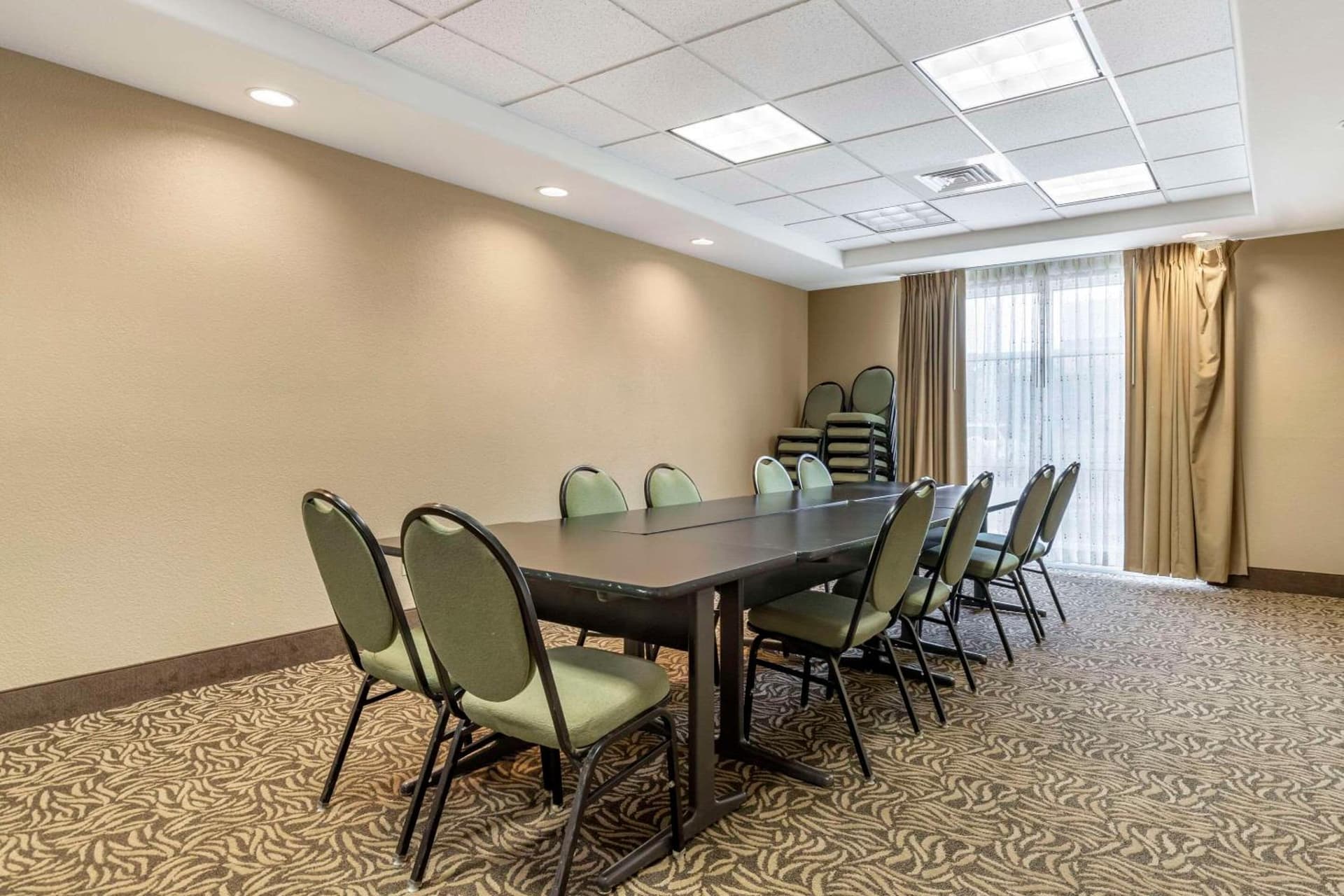 Comfort Suites Medical Center near Six Flags gallery photo in San Antonio, TX — image 46
