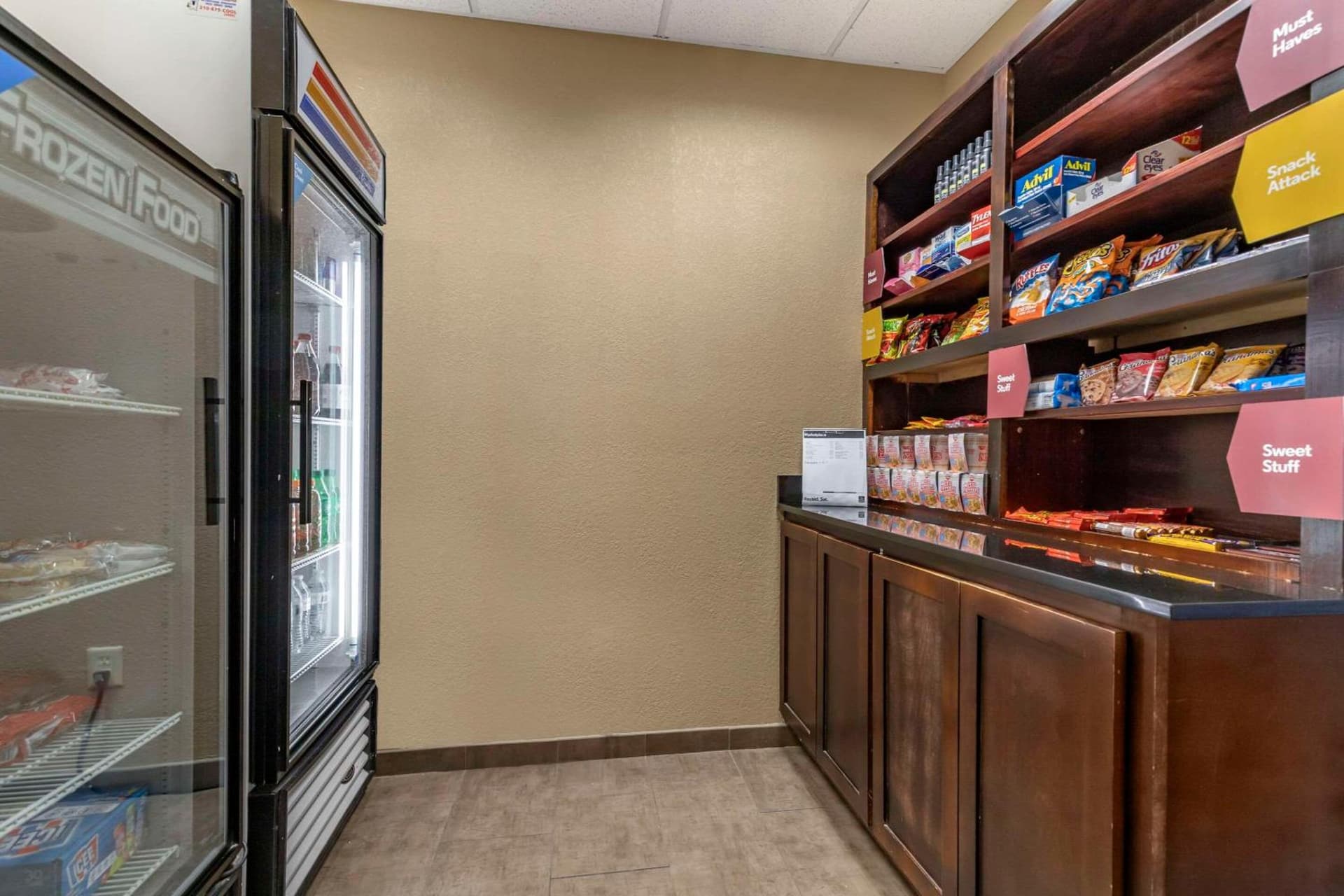 Comfort Suites Medical Center near Six Flags gallery photo in San Antonio, TX — image 16
