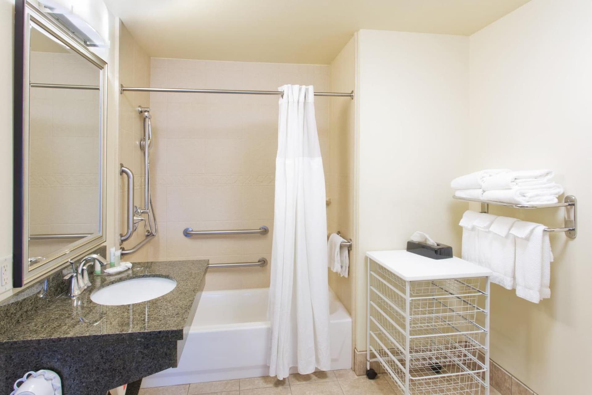 Staybridge Suites Everett - Paine Field by IHG gallery photo in Mukilteo, WA — image 62