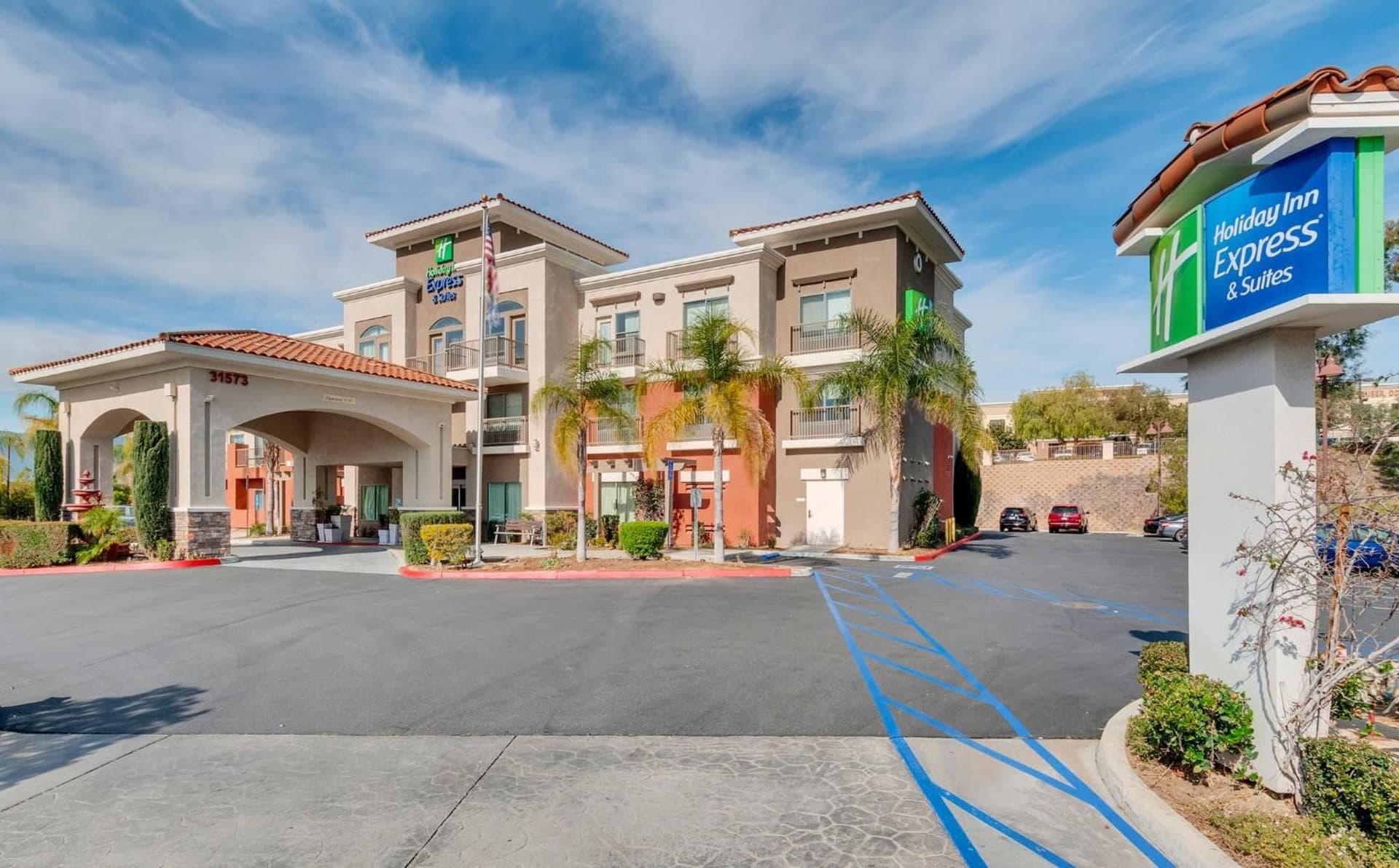 Holiday Inn Express Hotel & Suites Lake Elsinore by IHG gallery photo in Lake Elsinore, CA — image 25