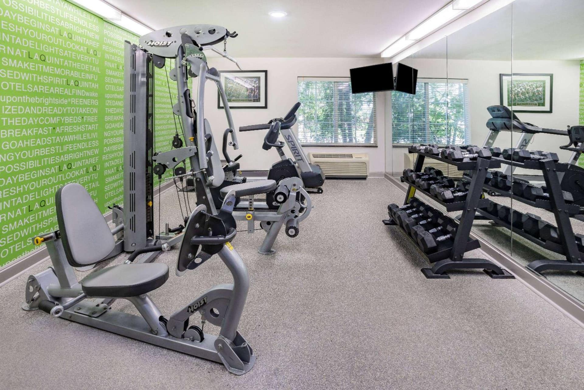 La Quinta Inn & Suites by Wyndham Norfolk gallery photo in Norfolk, VA — image 20
