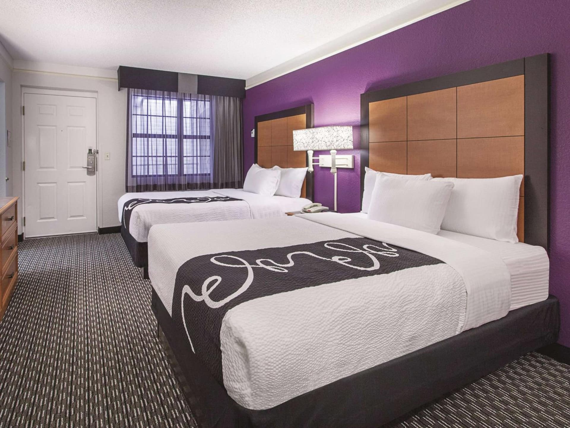 Howard Johnson by Wyndham Sacramento Downtown gallery photo in Sacramento, CA — image 41