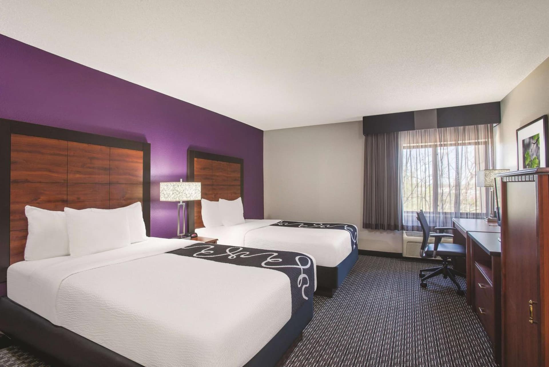 Howard Johnson by Wyndham Sacramento Downtown gallery photo in Sacramento, CA — image 22