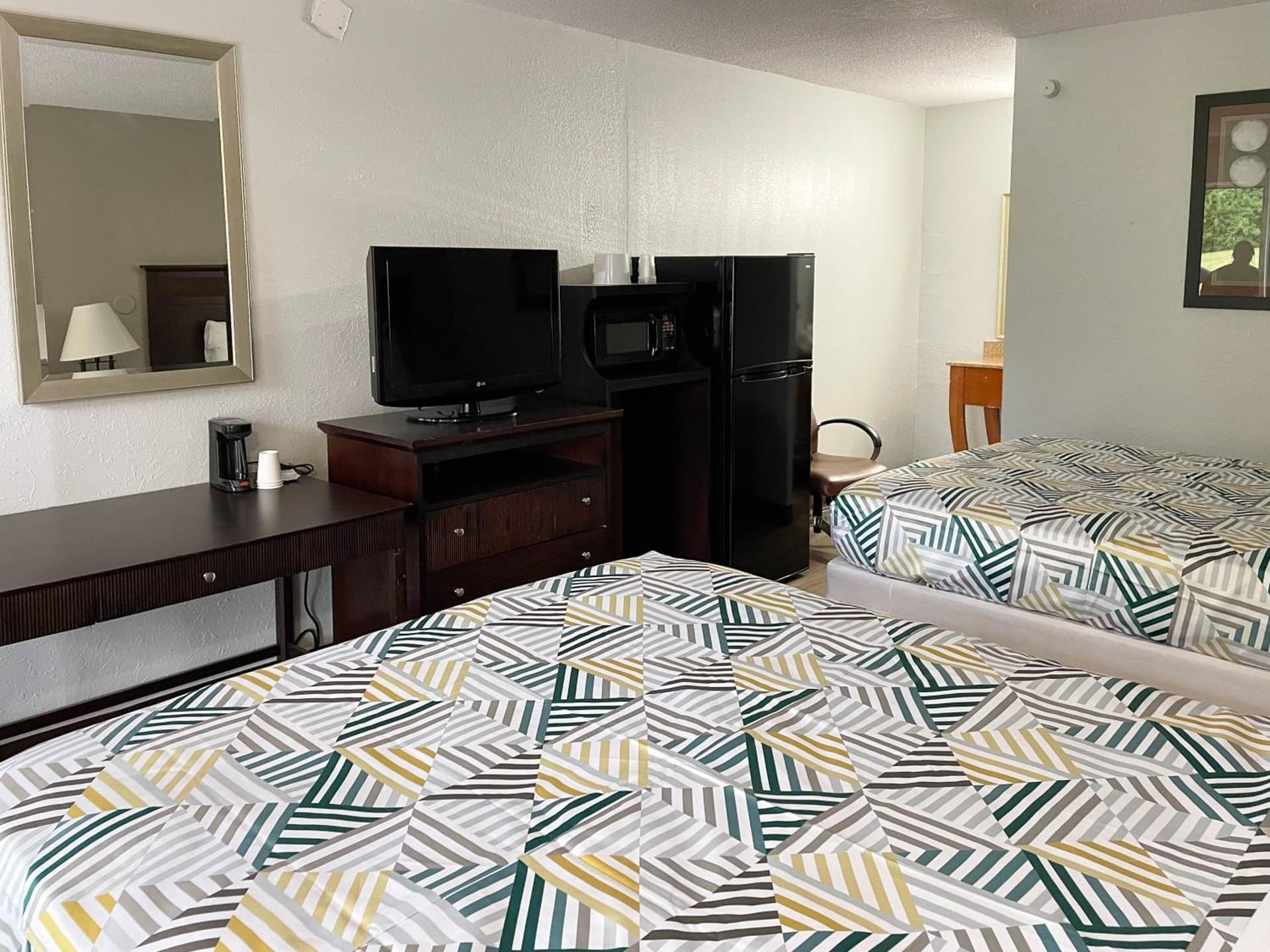 Studio 6 Suites Wytheville, VA interior in Wytheville, VA — gallery photo 2