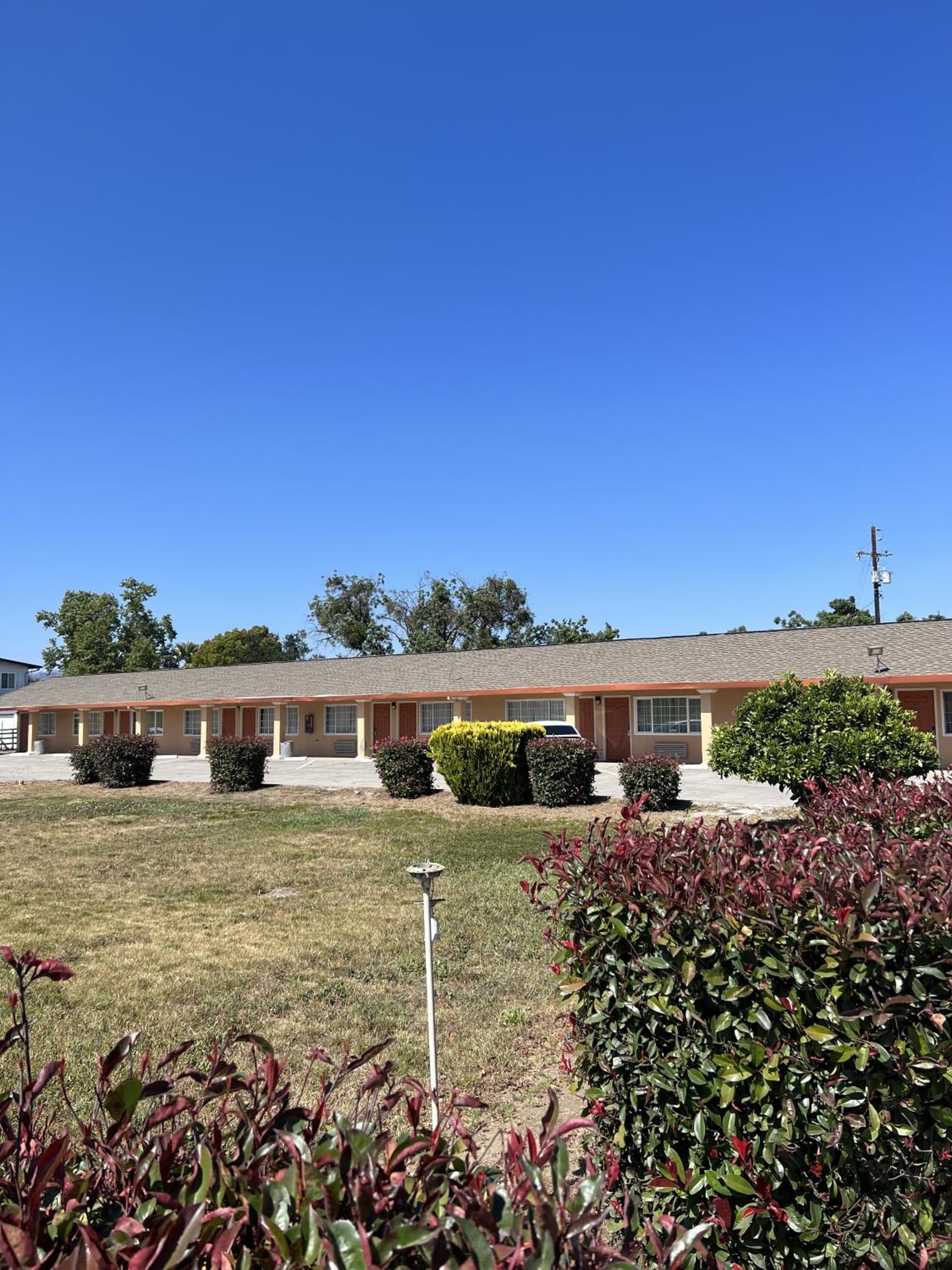 Travel Inn Gilroy gallery photo in Gilroy, CA — image 20