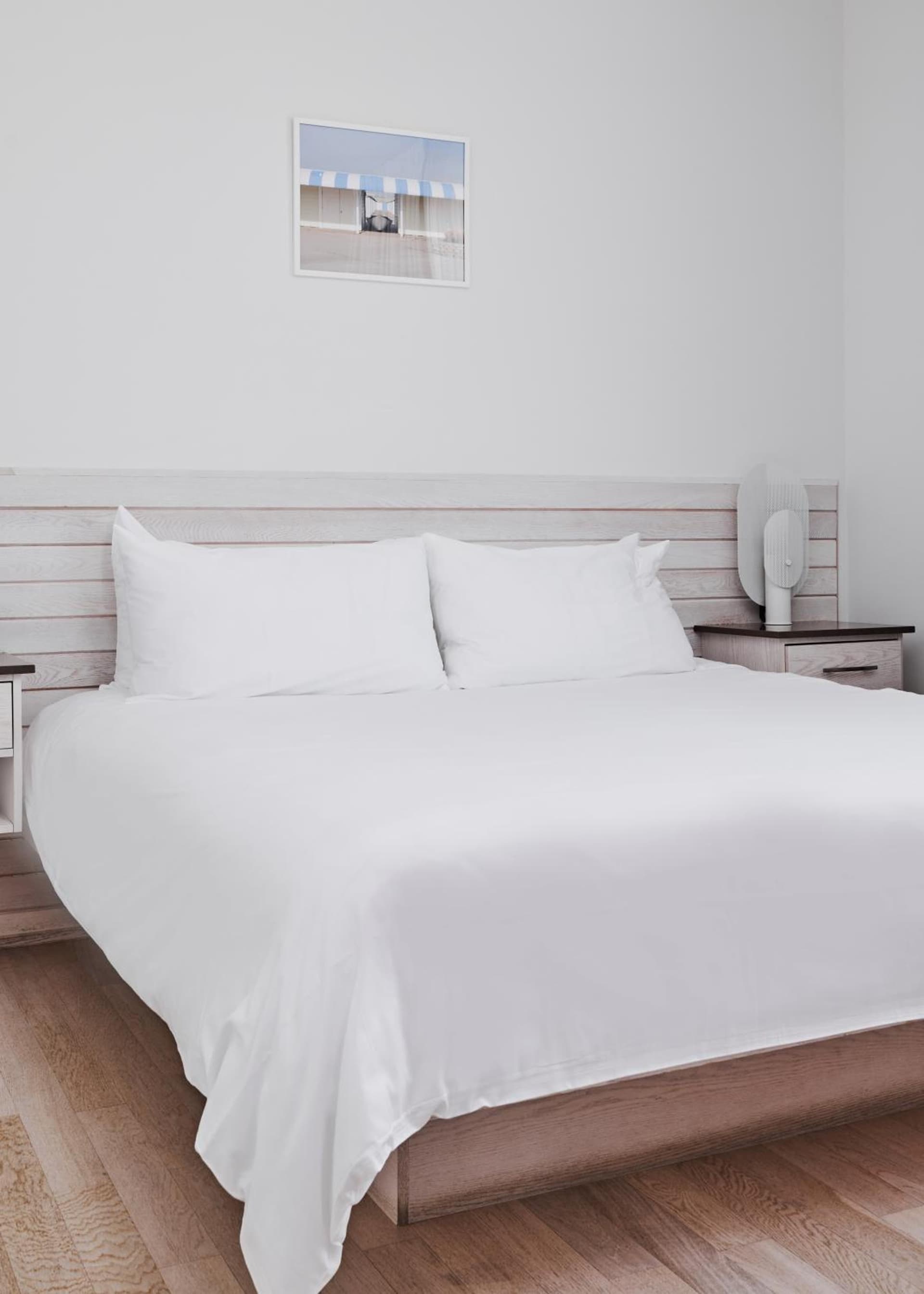 Bungalow Hotel gallery photo in Long Branch, NJ — image 34