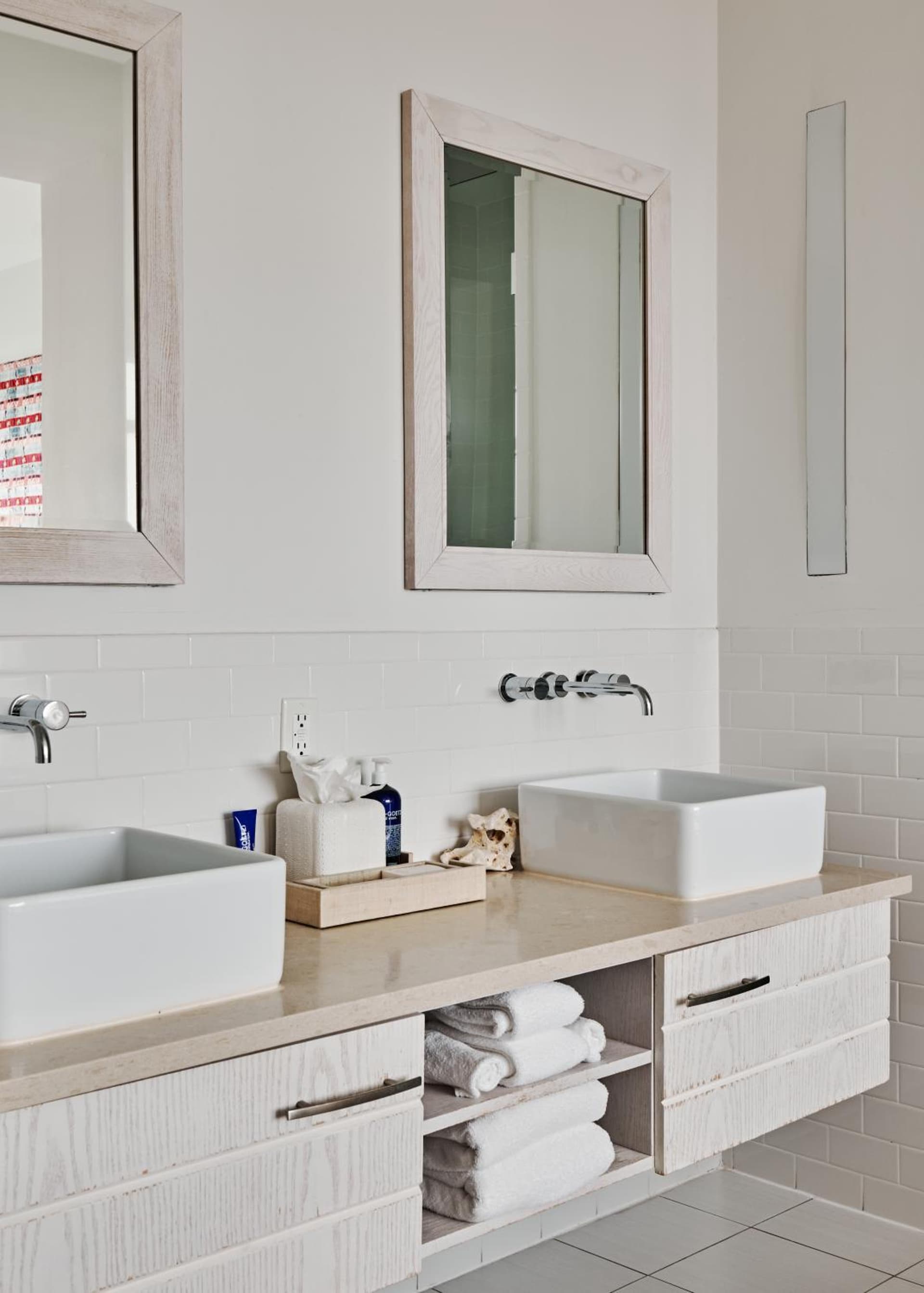 Bungalow Hotel gallery photo in Long Branch, NJ — image 36