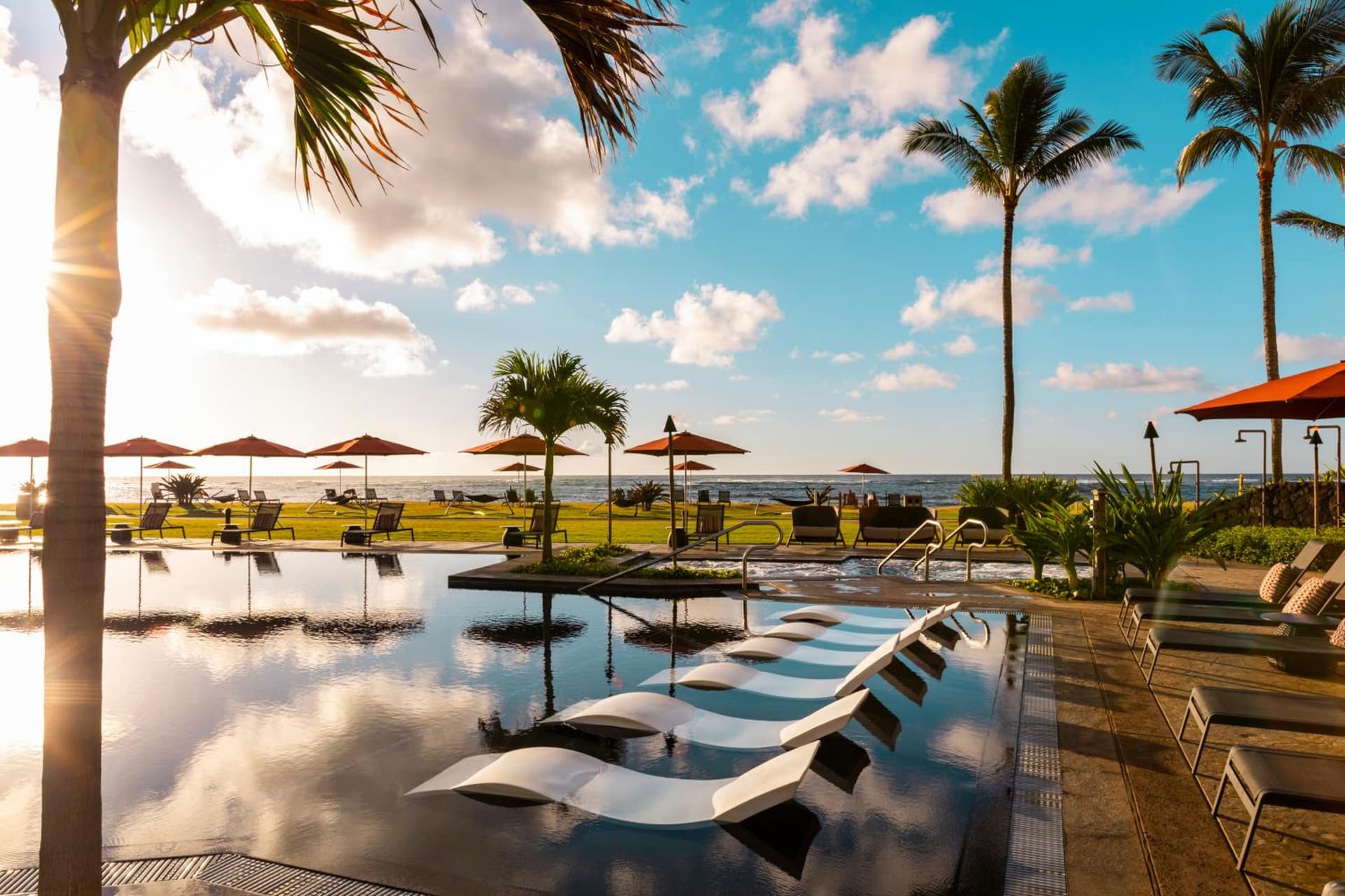 Sheraton Kauai Coconut Beach Resort property views in Kapaa, HI — gallery photo 3