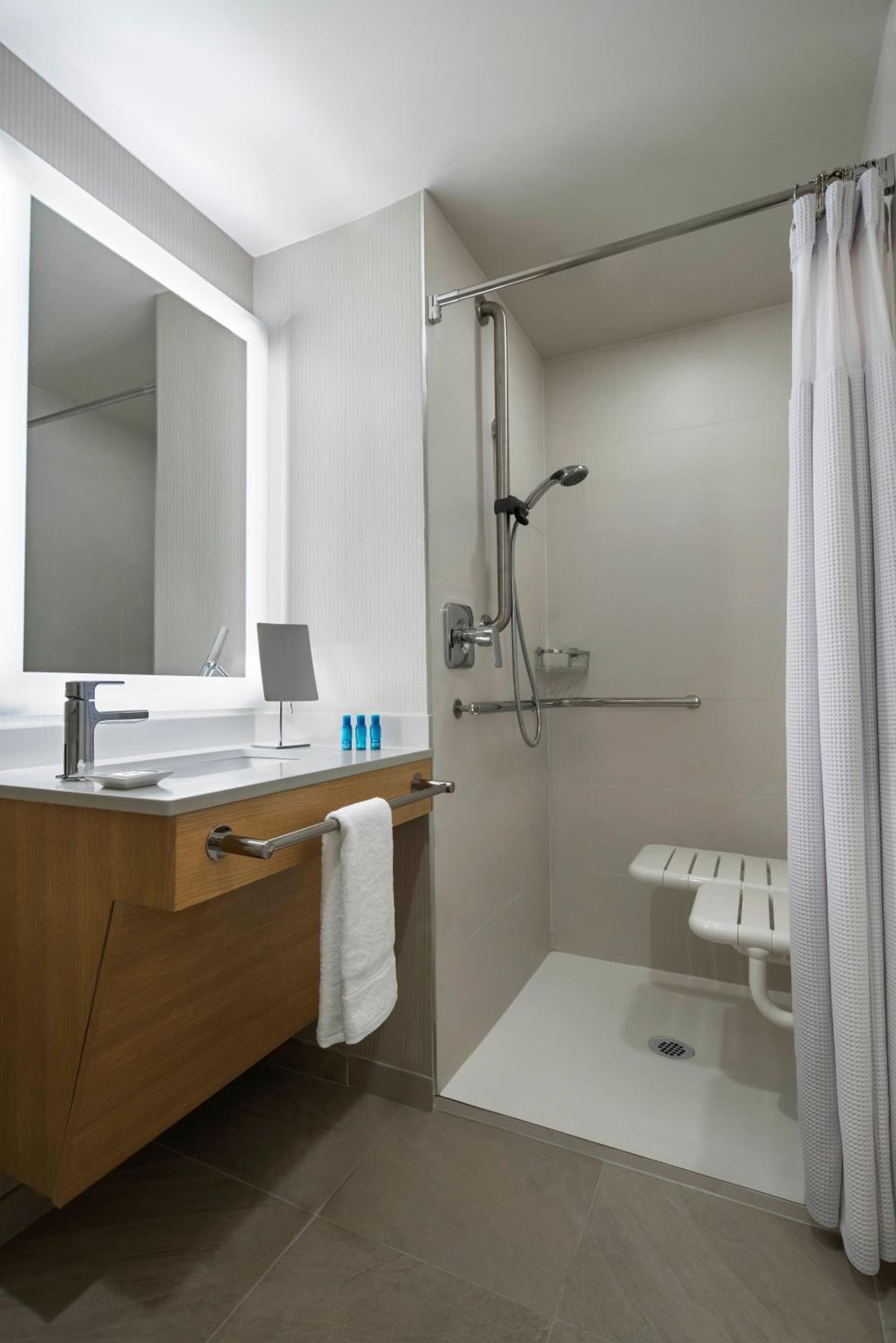 Delta Hotels by Marriott Richmond Downtown gallery photo in Richmond, VA — image 39