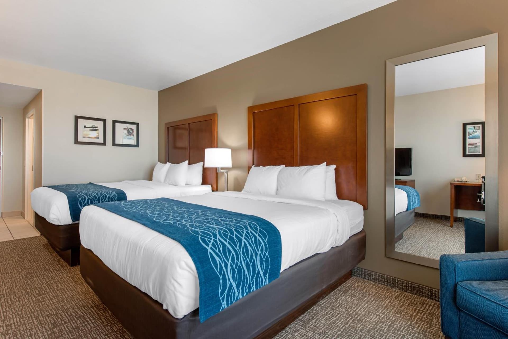 Comfort Inn & Suites Tavares North gallery photo in Tavares, FL — image 23