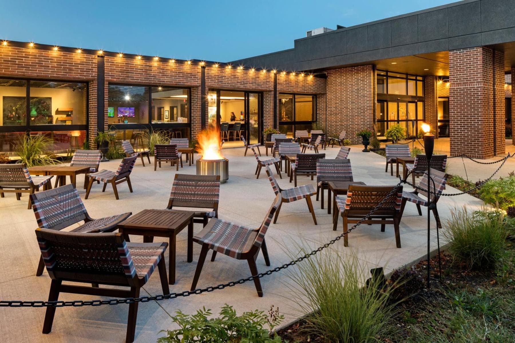 The Highlander Hotel, Ascend Hotel Collection gallery photo in Iowa City, IA — image 4