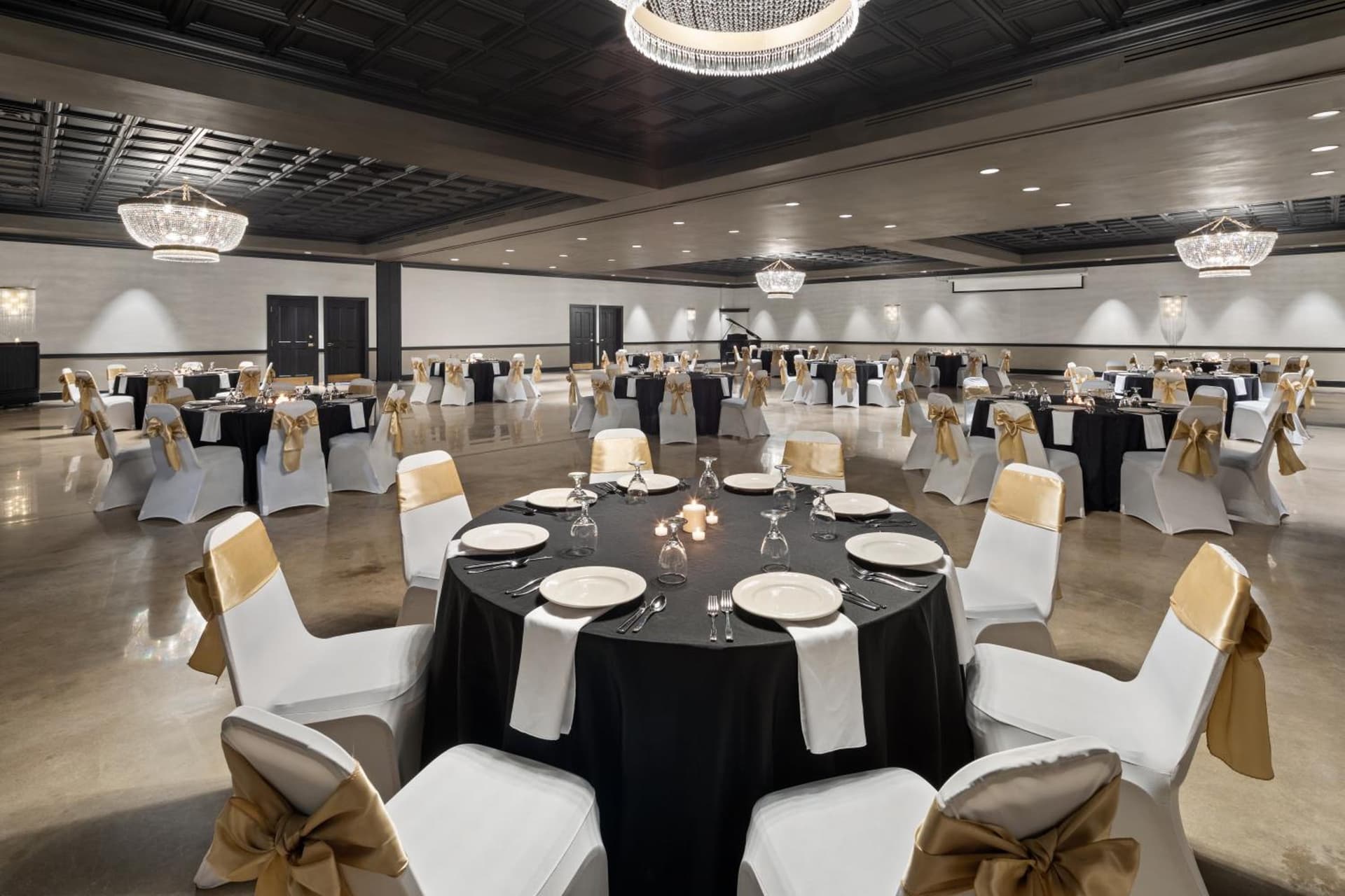 The Highlander Hotel, Ascend Hotel Collection exterior or lobby in Iowa City, IA — main listing photo