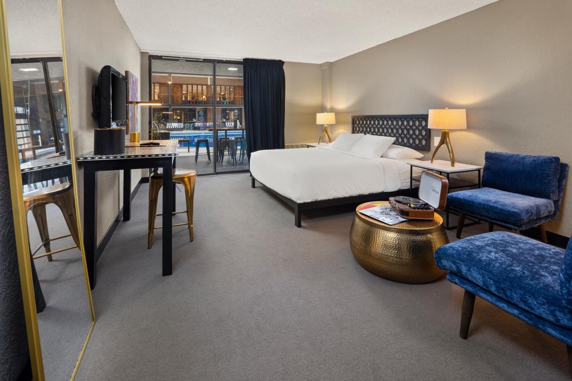 The Highlander Hotel, Ascend Hotel Collection gallery photo in Iowa City, IA — image 7