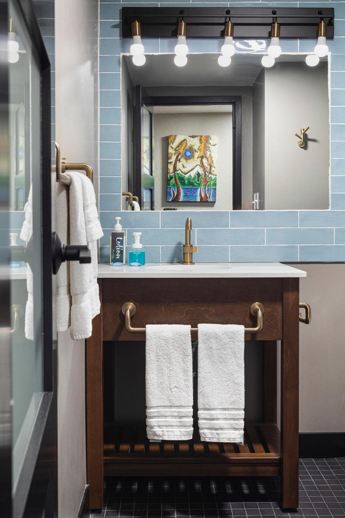 The Highlander Hotel, Ascend Hotel Collection gallery photo in Iowa City, IA — image 31