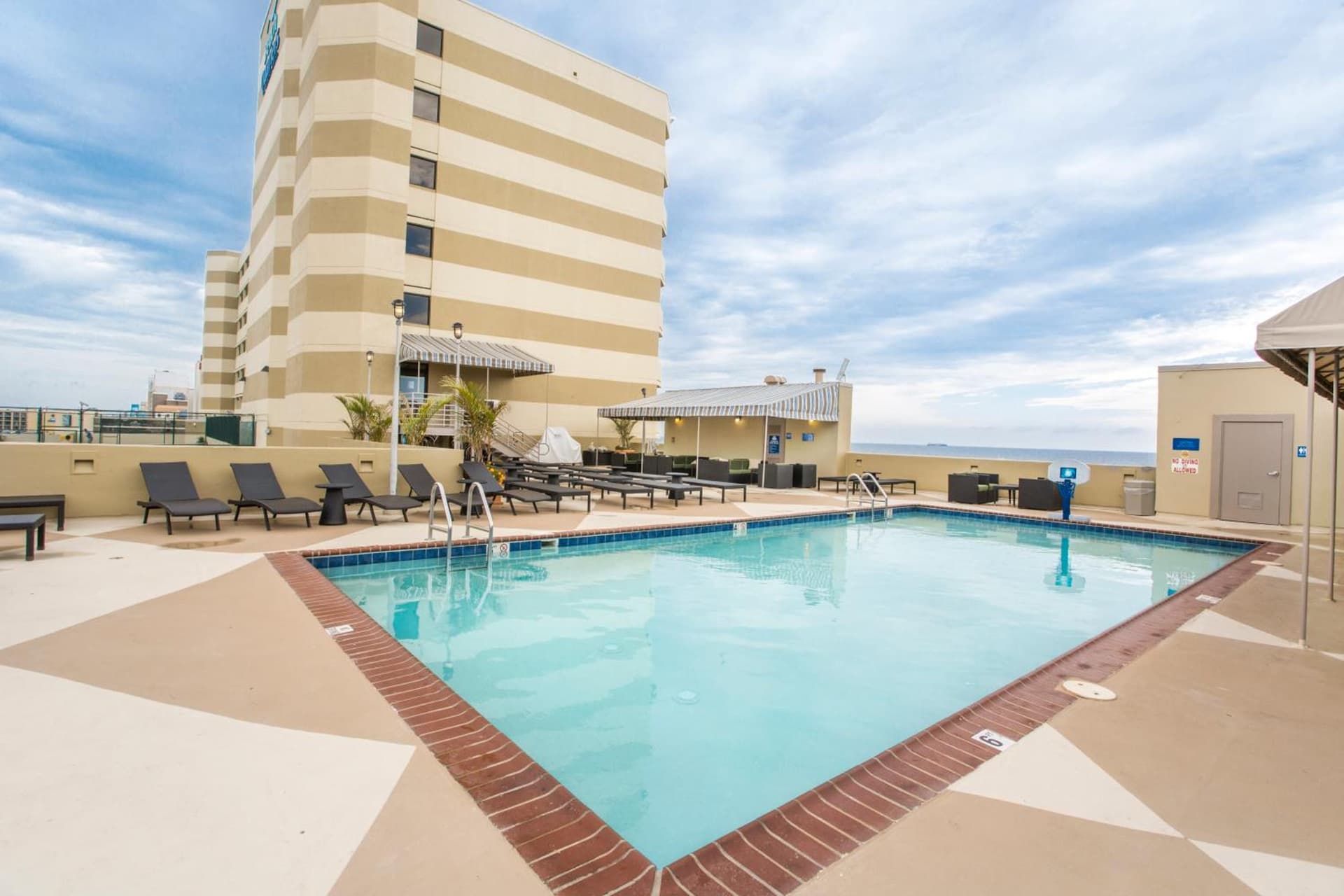Beach Quarters Resort gallery photo in Virginia Beach, VA — image 7