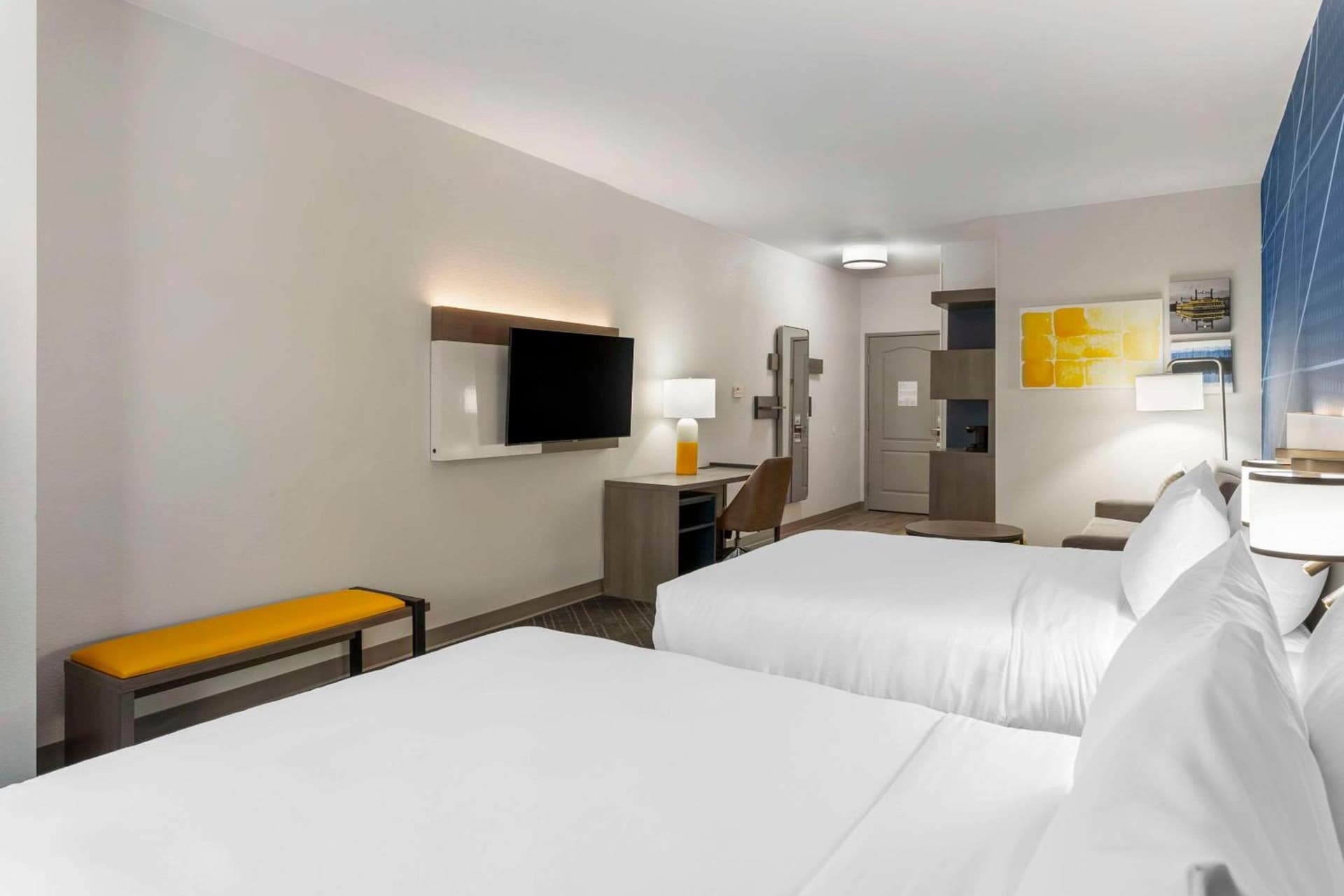 Comfort Suites Elgin Northwest gallery photo in Elgin, IL — image 30