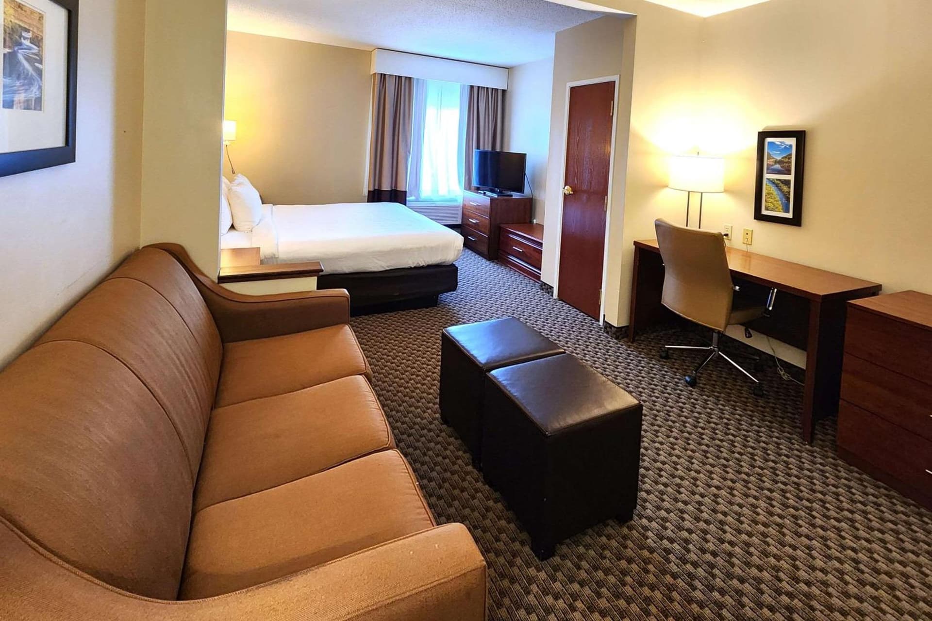 Comfort Inn & Suites Mount Pocono gallery photo in Mount Pocono, PA — image 10