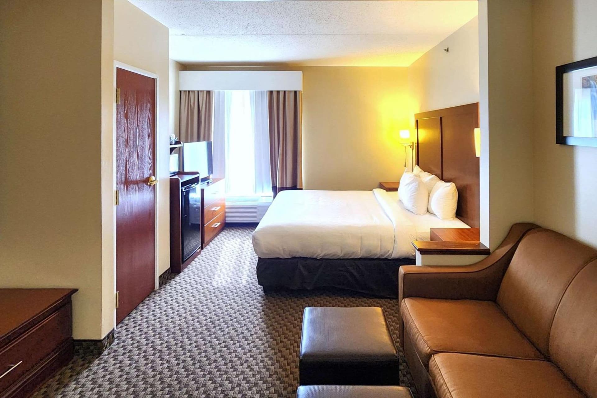 Comfort Inn & Suites Mount Pocono gallery photo in Mount Pocono, PA — image 22