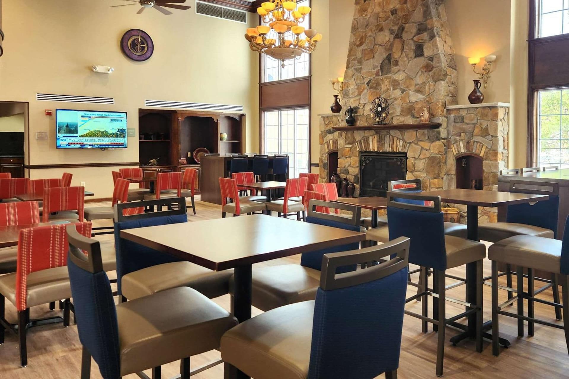 Comfort Inn & Suites Mount Pocono gallery photo in Mount Pocono, PA — image 21