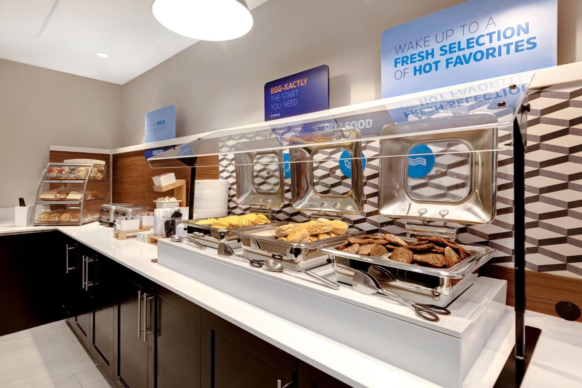 Holiday Inn Express & Suites - Kansas City KU Medical Center by IHG gallery photo in Kansas City, MO — image 35
