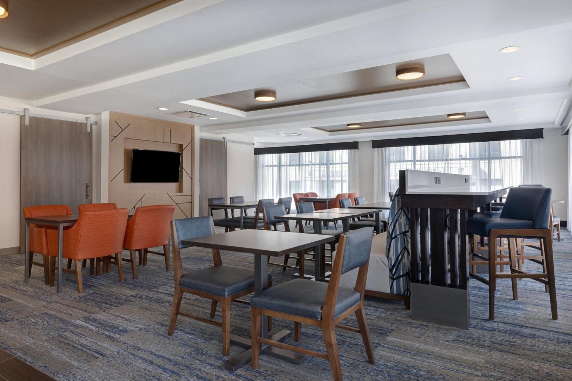 Holiday Inn Express & Suites - Kansas City KU Medical Center by IHG gallery photo in Kansas City, MO — image 33