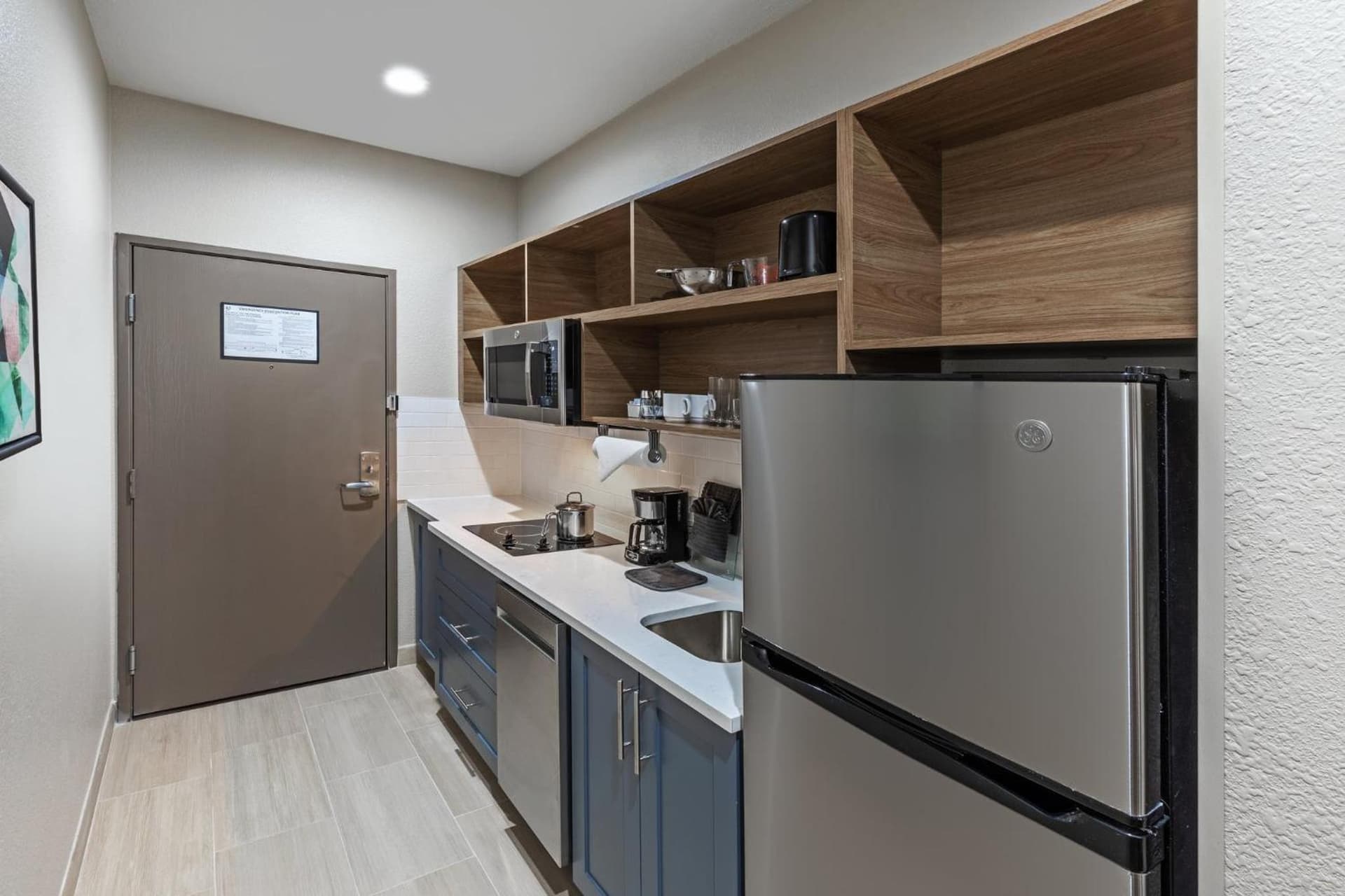 Candlewood Suites DFW Airport North - Irving by IHG gallery photo in Irving, TX — image 12