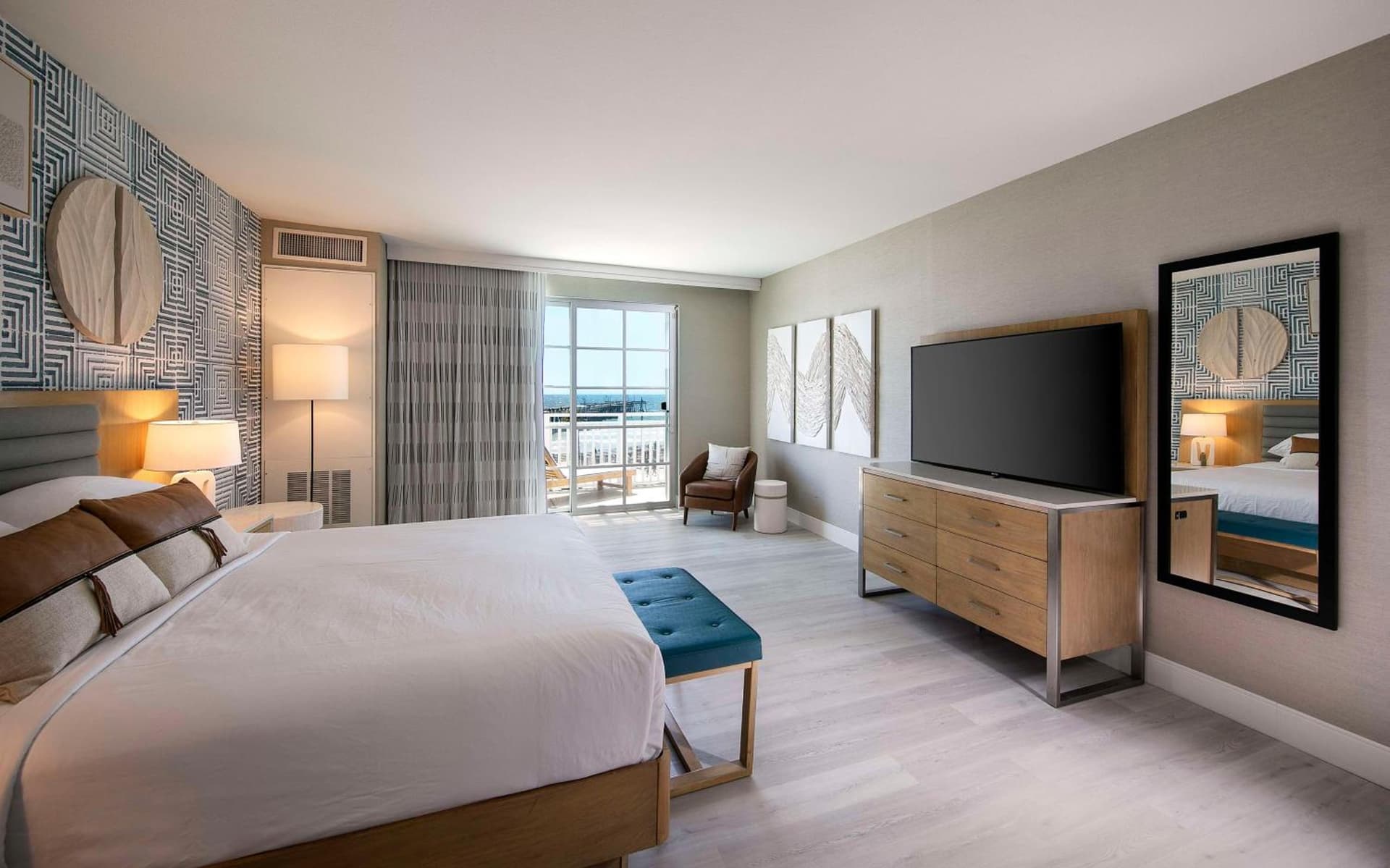 Inn at the Pier Pismo Beach, Curio Collection by Hilton gallery photo in Pismo Beach, CA — image 35