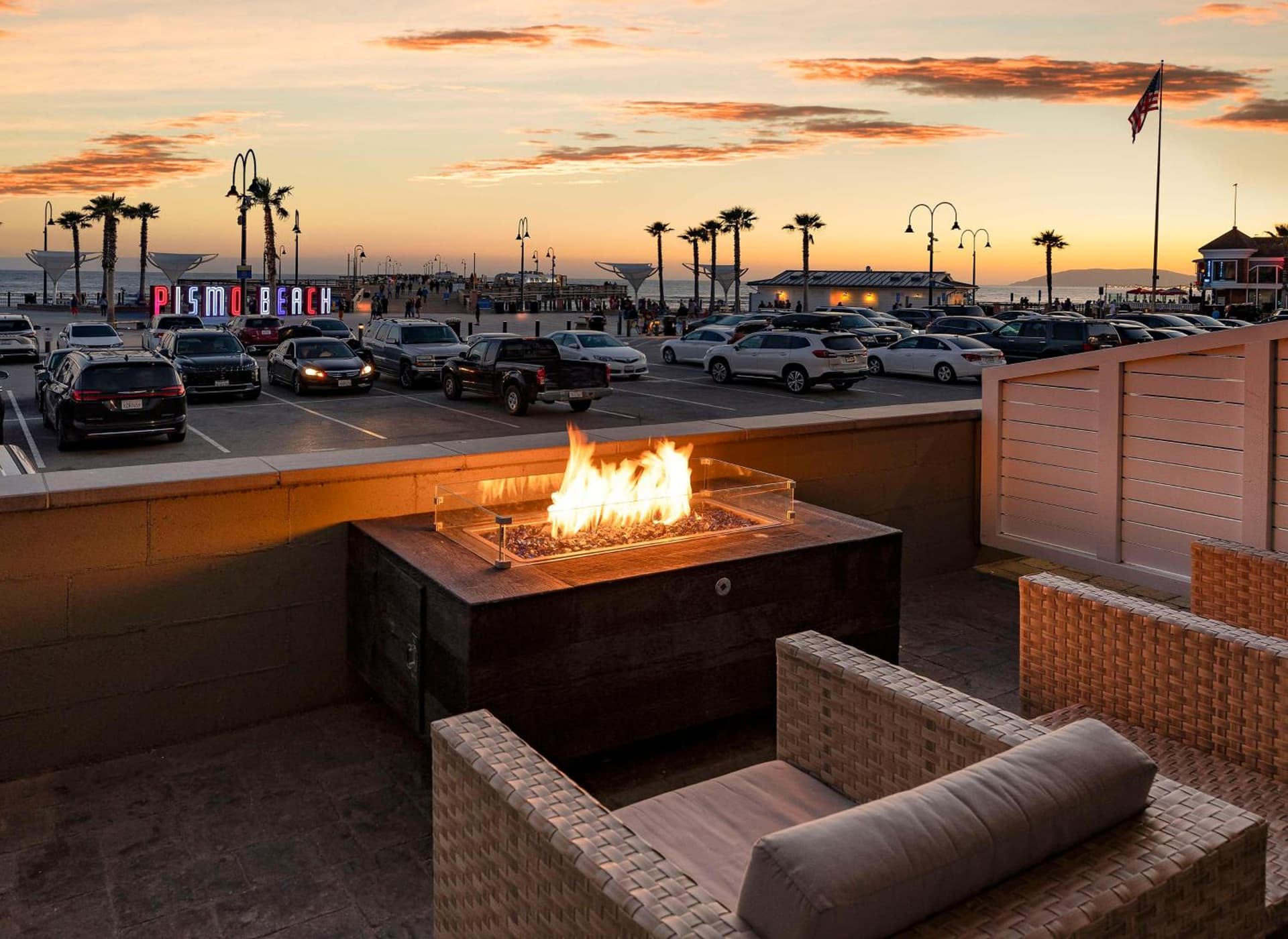 Inn at the Pier Pismo Beach, Curio Collection by Hilton — hotel in Pismo Beach, California