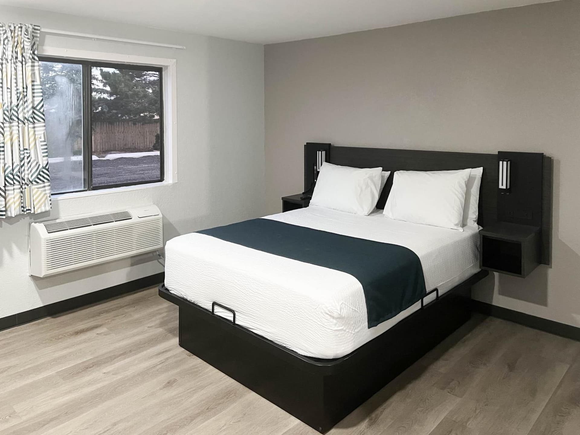 Motel 6 Brighton CO Denver Northeast gallery photo in Brighton, CO — image 10