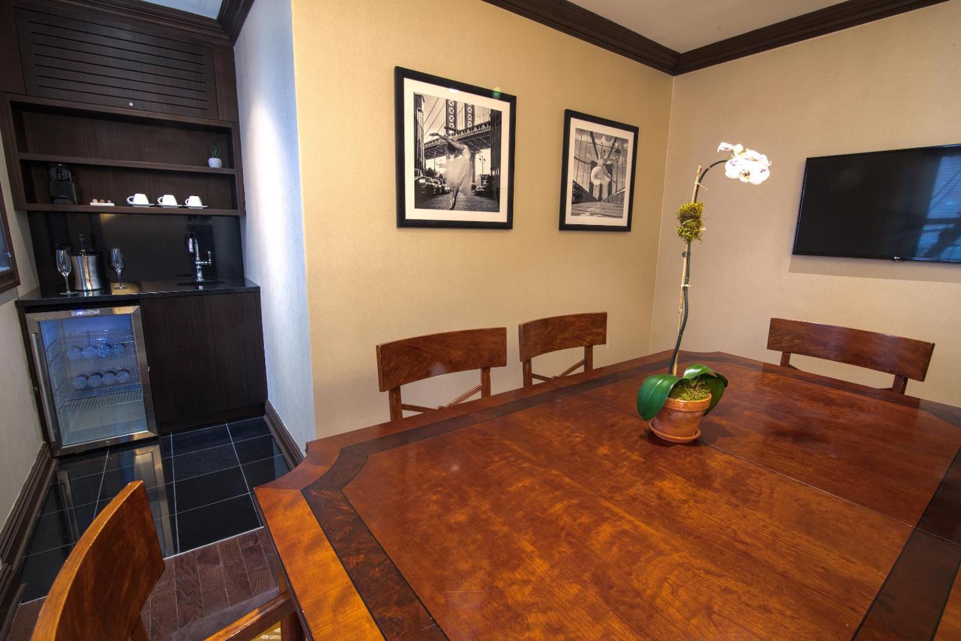 Iroquois New York Times Square property views in New York, NY — gallery photo 3