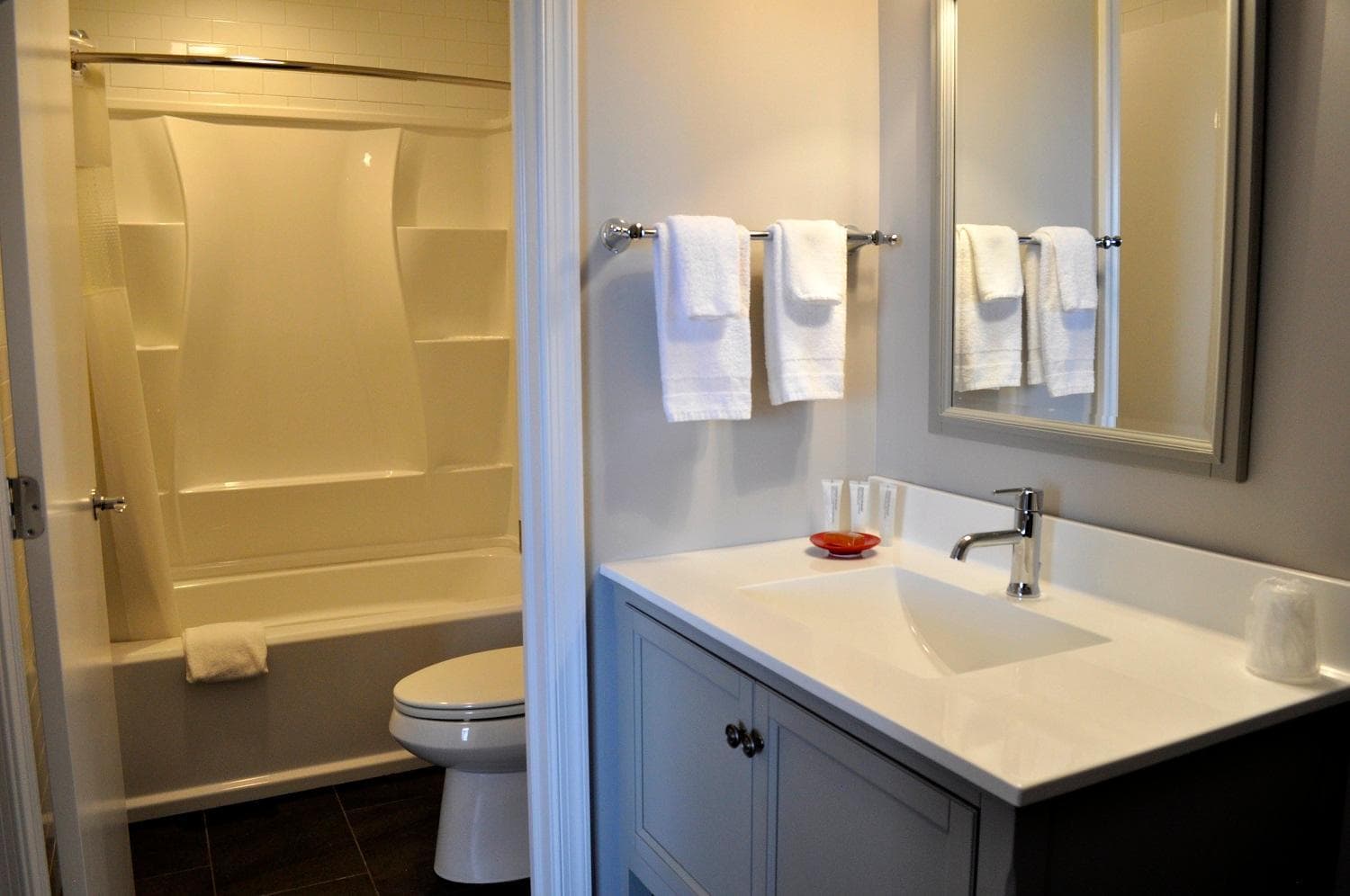 Silver Birches Resort gallery photo in Hawley, PA — image 39