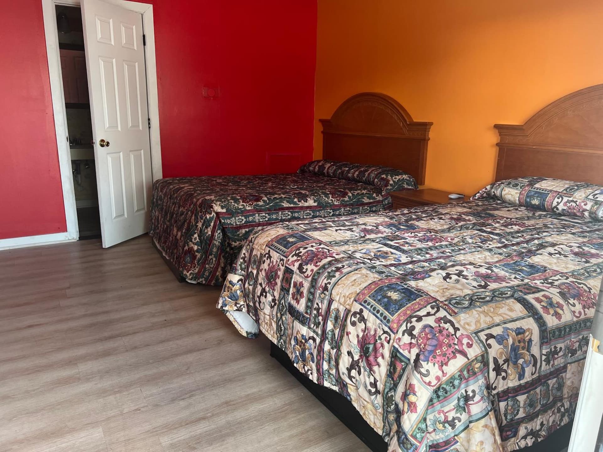 Pinelodge Motel property views in Baxley, GA — gallery photo 3