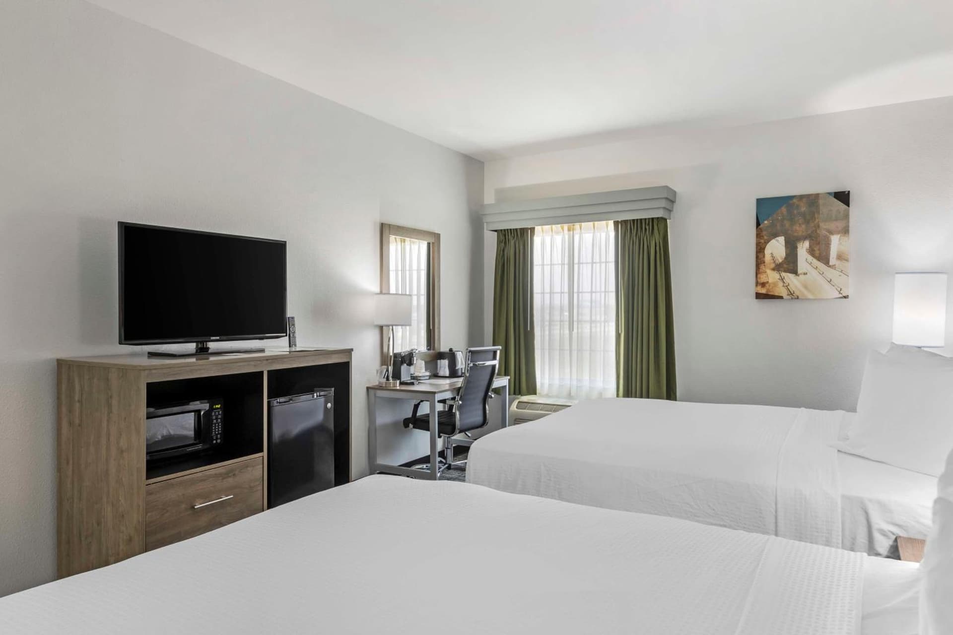 Best Western Plus MidAmerica Hotel gallery photo in Mascoutah, IL — image 5