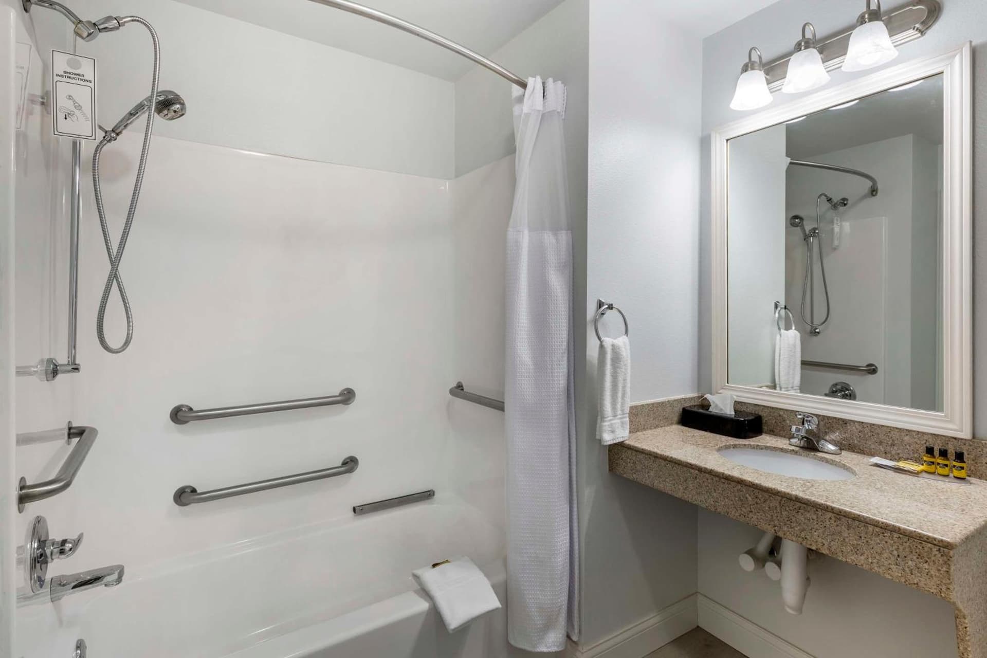 Best Western Plus MidAmerica Hotel gallery photo in Mascoutah, IL — image 12