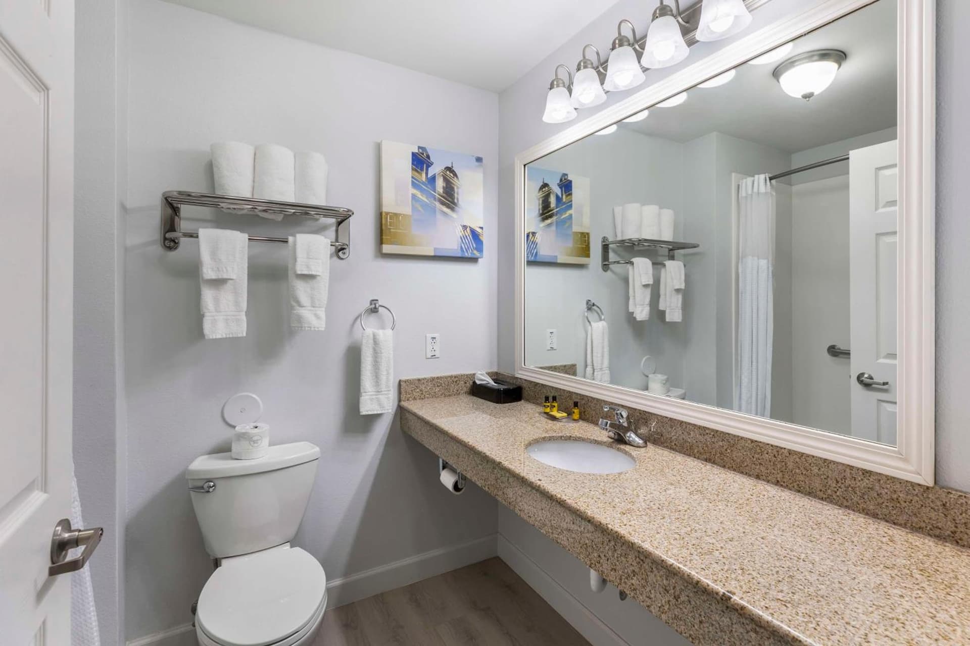 Best Western Plus MidAmerica Hotel gallery photo in Mascoutah, IL — image 4