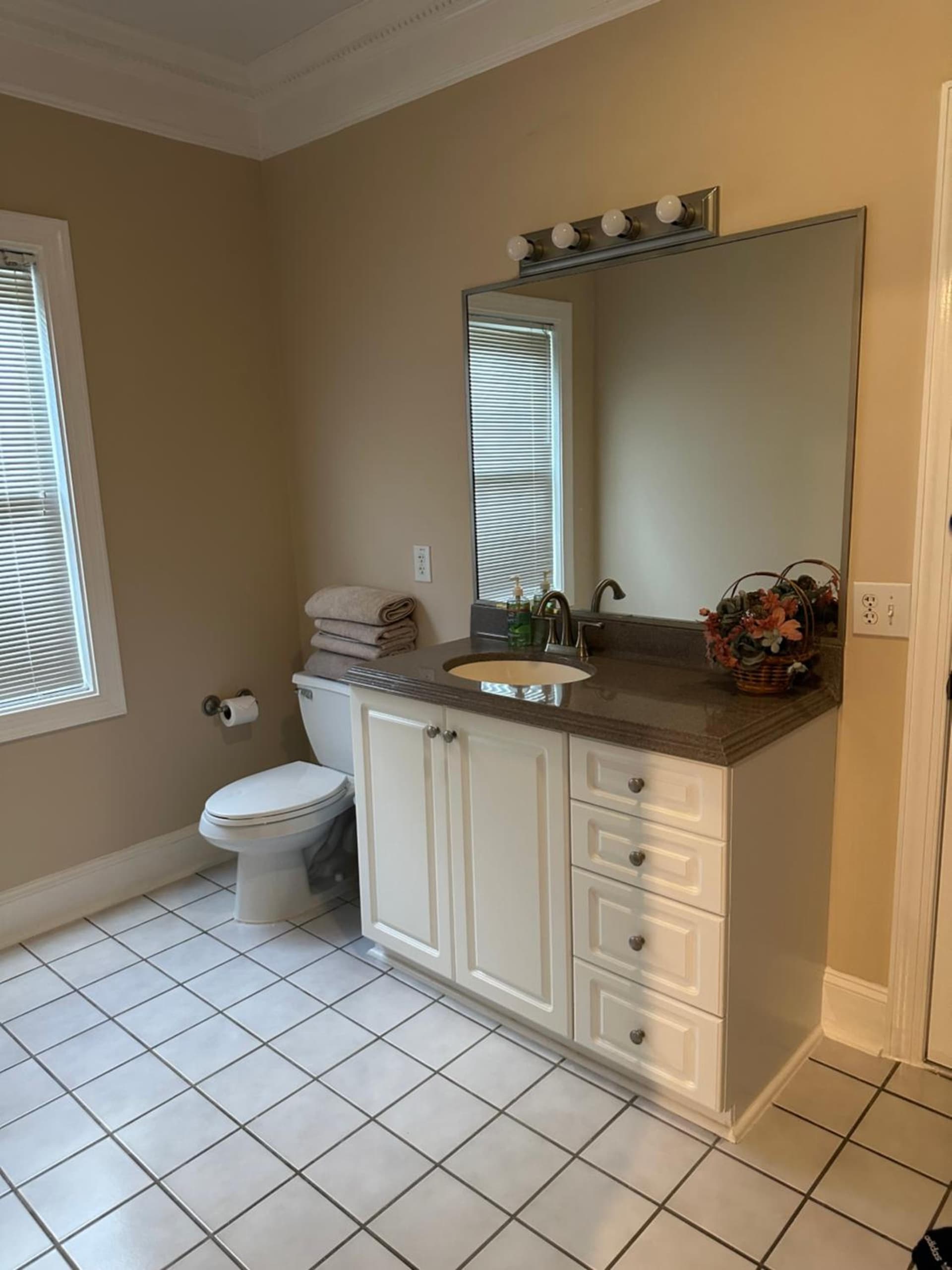 MooreField Suites Greensboro East gallery photo in McLeansville, NC — image 77