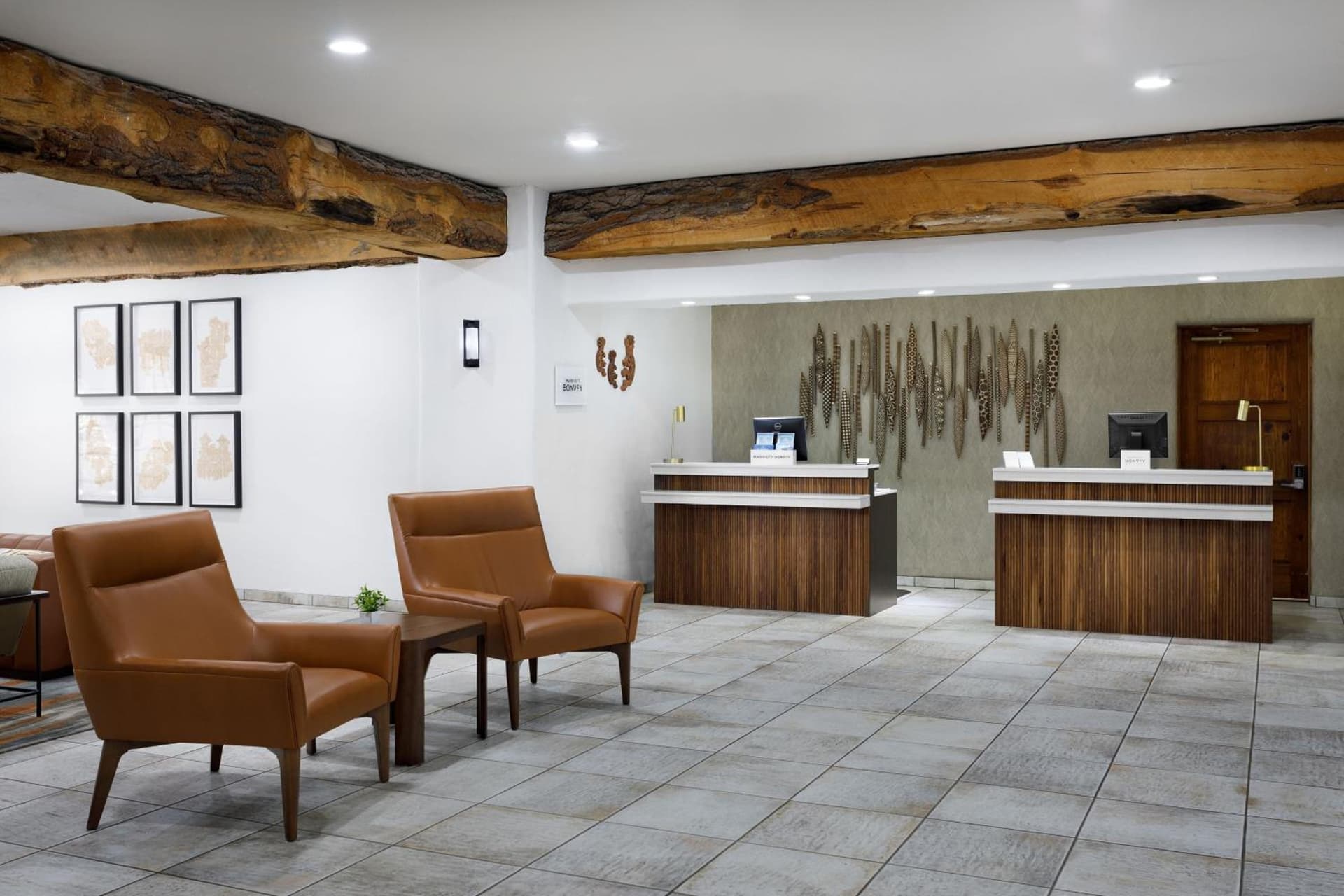 Courtyard by Marriott Albuquerque interior in Albuquerque, NM — gallery photo 2