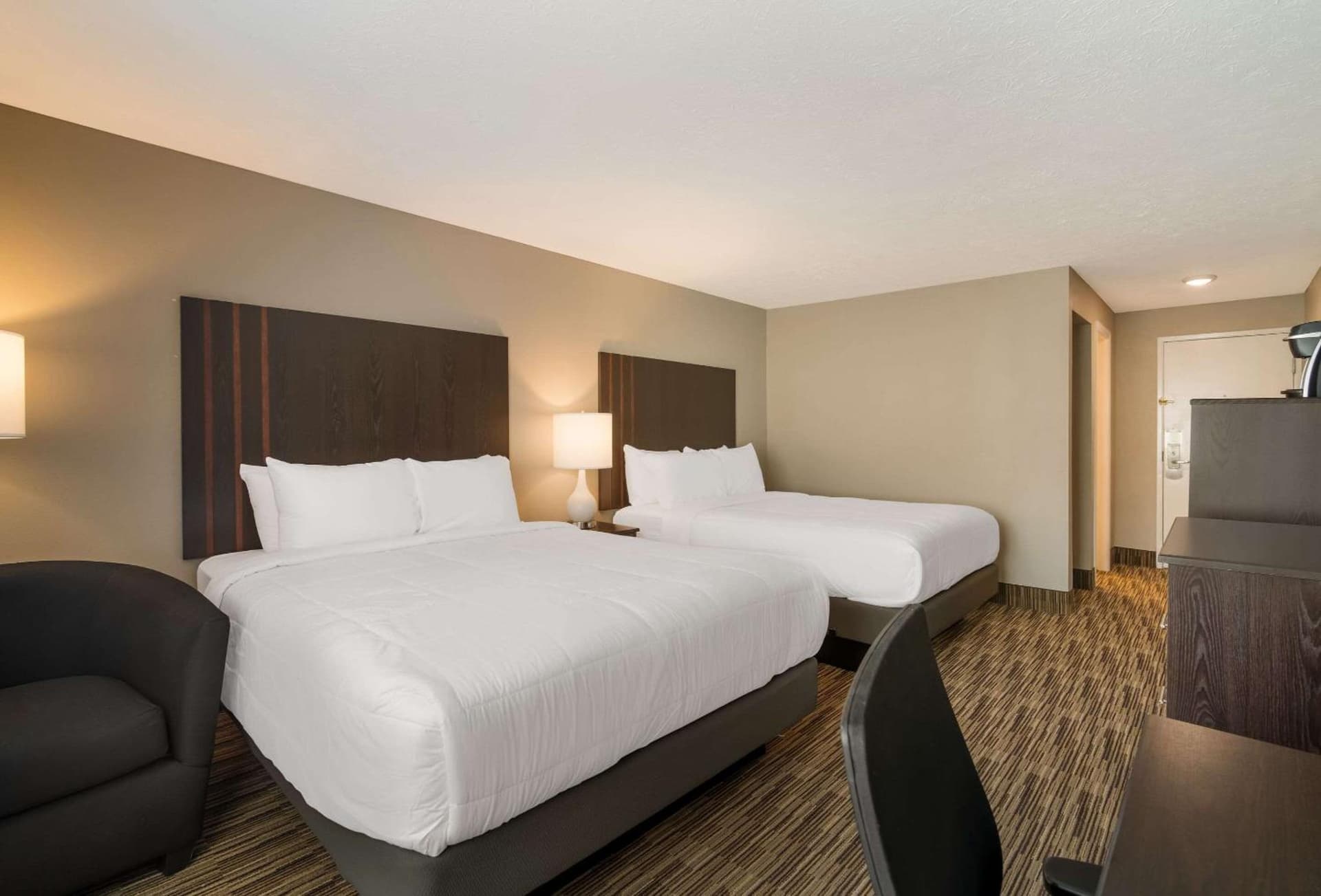 Quality Inn & Suites South Portland interior in South Portland, ME — gallery photo 2